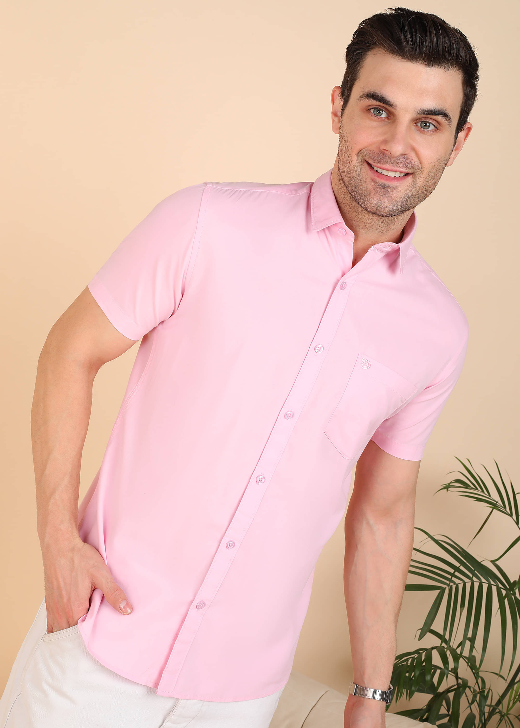    			SAM & JACK 100% Cotton Slim Fit Solids Half Sleeves Men's Casual Shirt - Pink ( Pack of 1 )