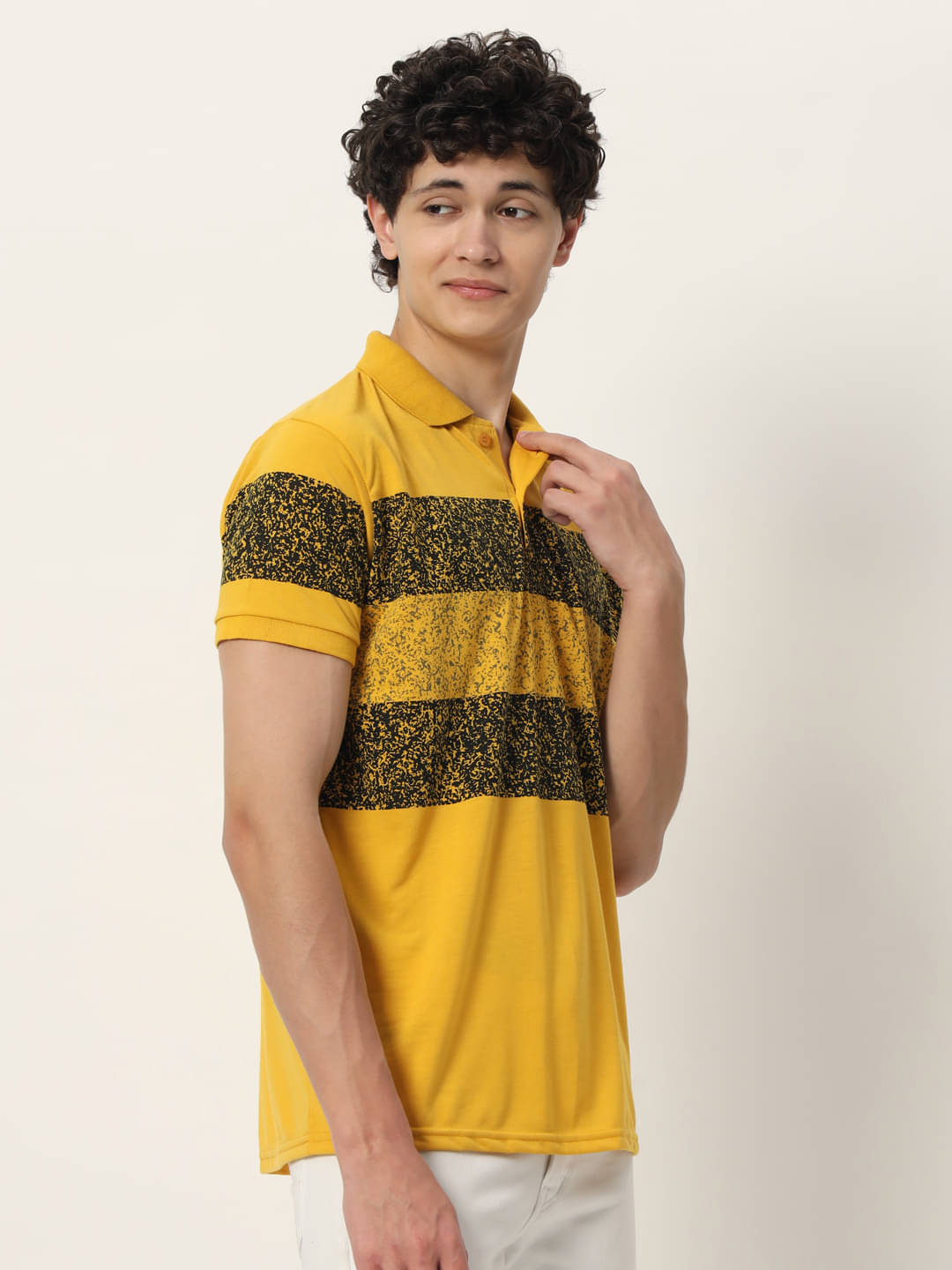 STYLE ACCORD Pack of 1 Cotton Blend Regular Fit Printed Half Sleeves Men's Polo T Shirt ( Mustard ) STYLE ACCORD Pack of 1 Cotton Blend Regular Fit Printed Half Sleeves Men's Polo T Shirt ( Mustard )