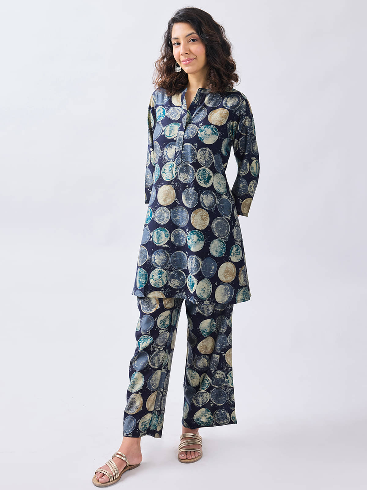     			TOOCHKI Rayon Printed Kurti With Palazzo Women's Stitched Salwar Suit - Blue ( Pack of 1 )