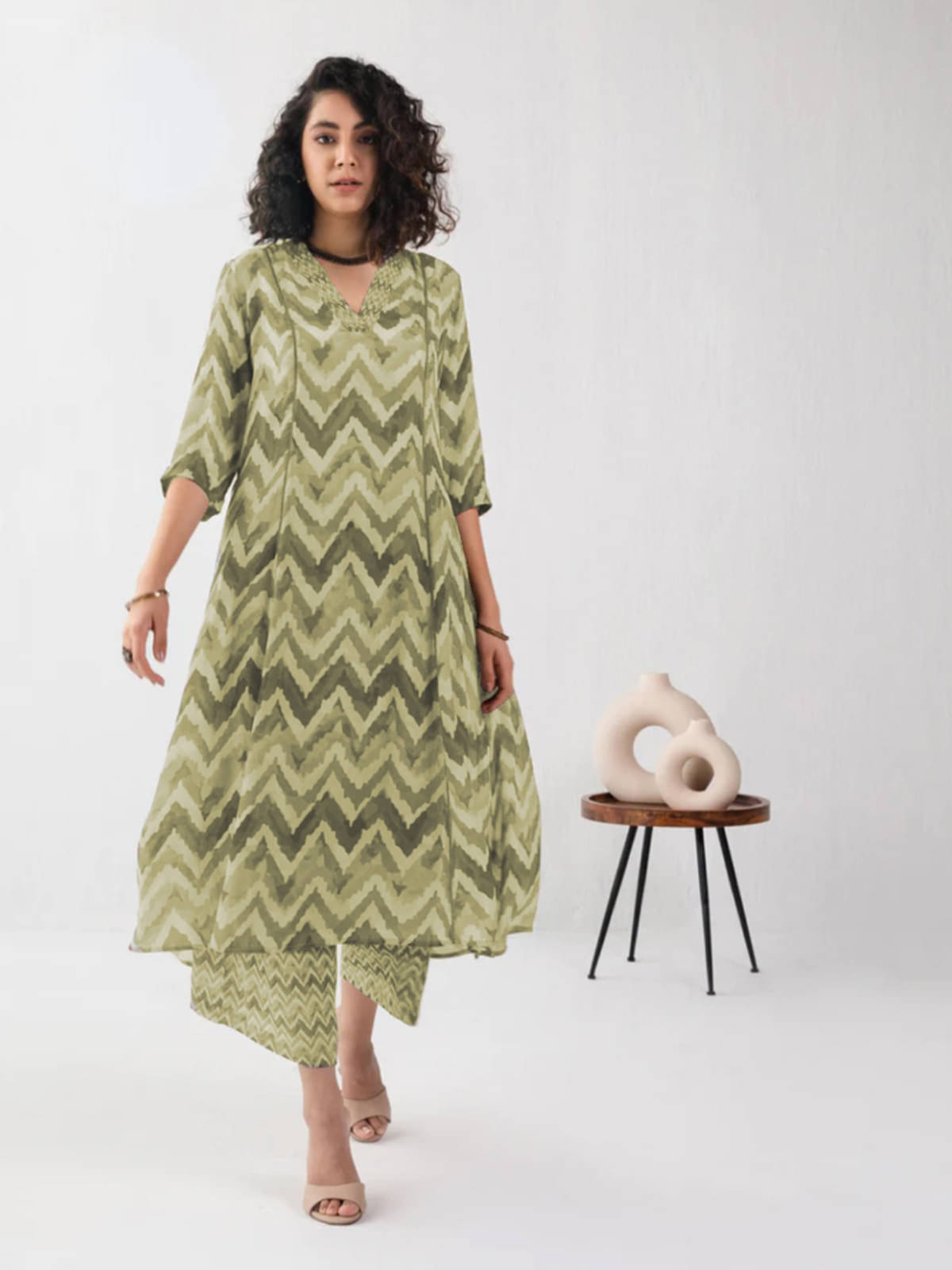     			TOOCHKI Rayon Printed Kurti With Palazzo Women's Stitched Salwar Suit - Green ( Pack of 1 )