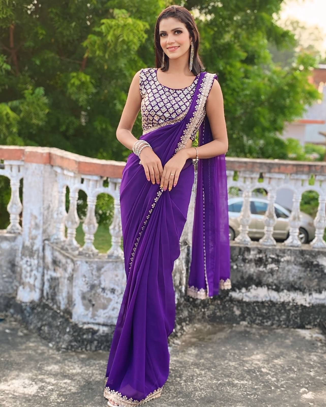     			JULEE Georgette Embroidered Saree With Unstitched Blouse Piece ( Purple )