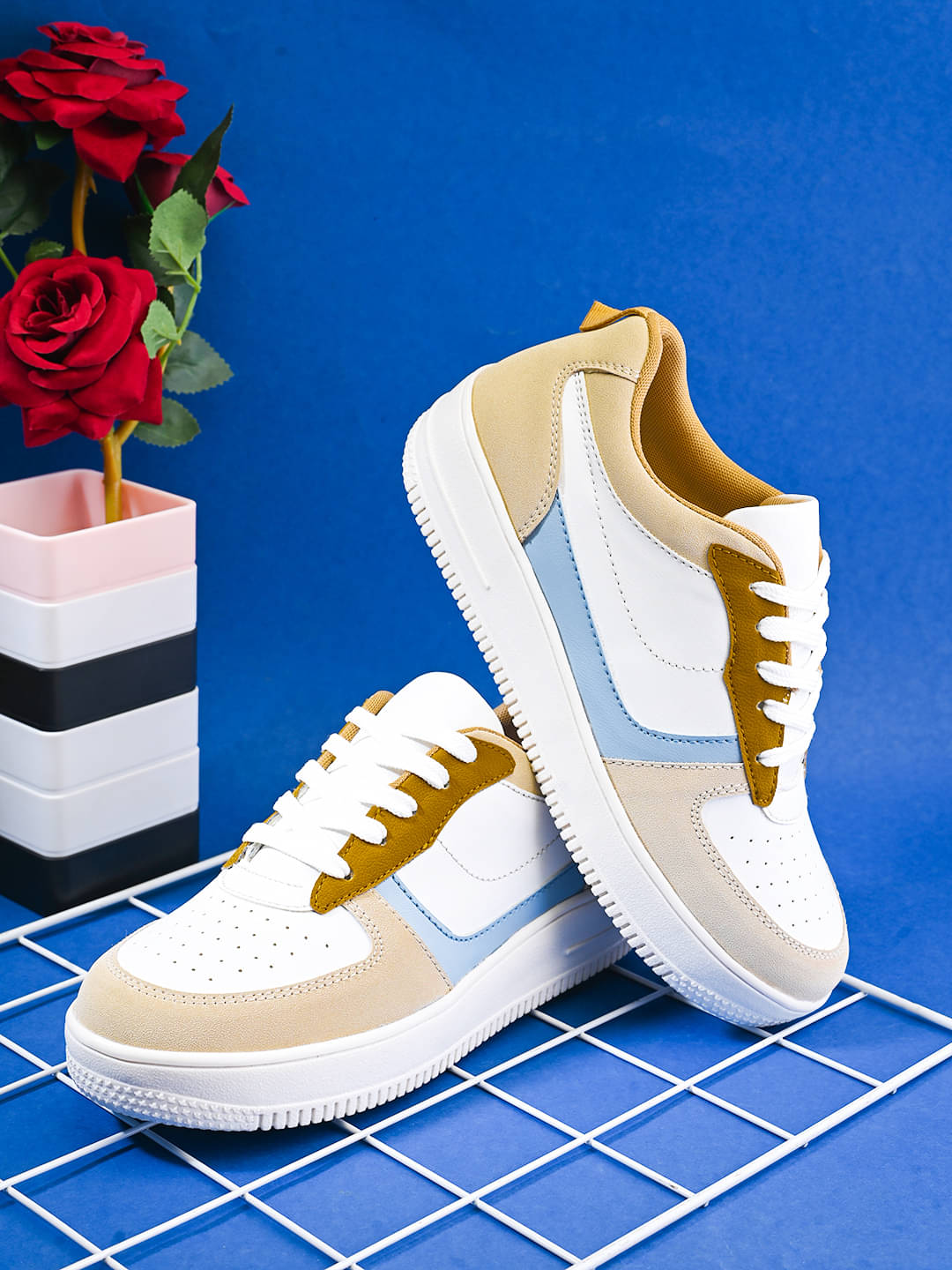     			Fashion Victim Multicolor Women's Sneakers