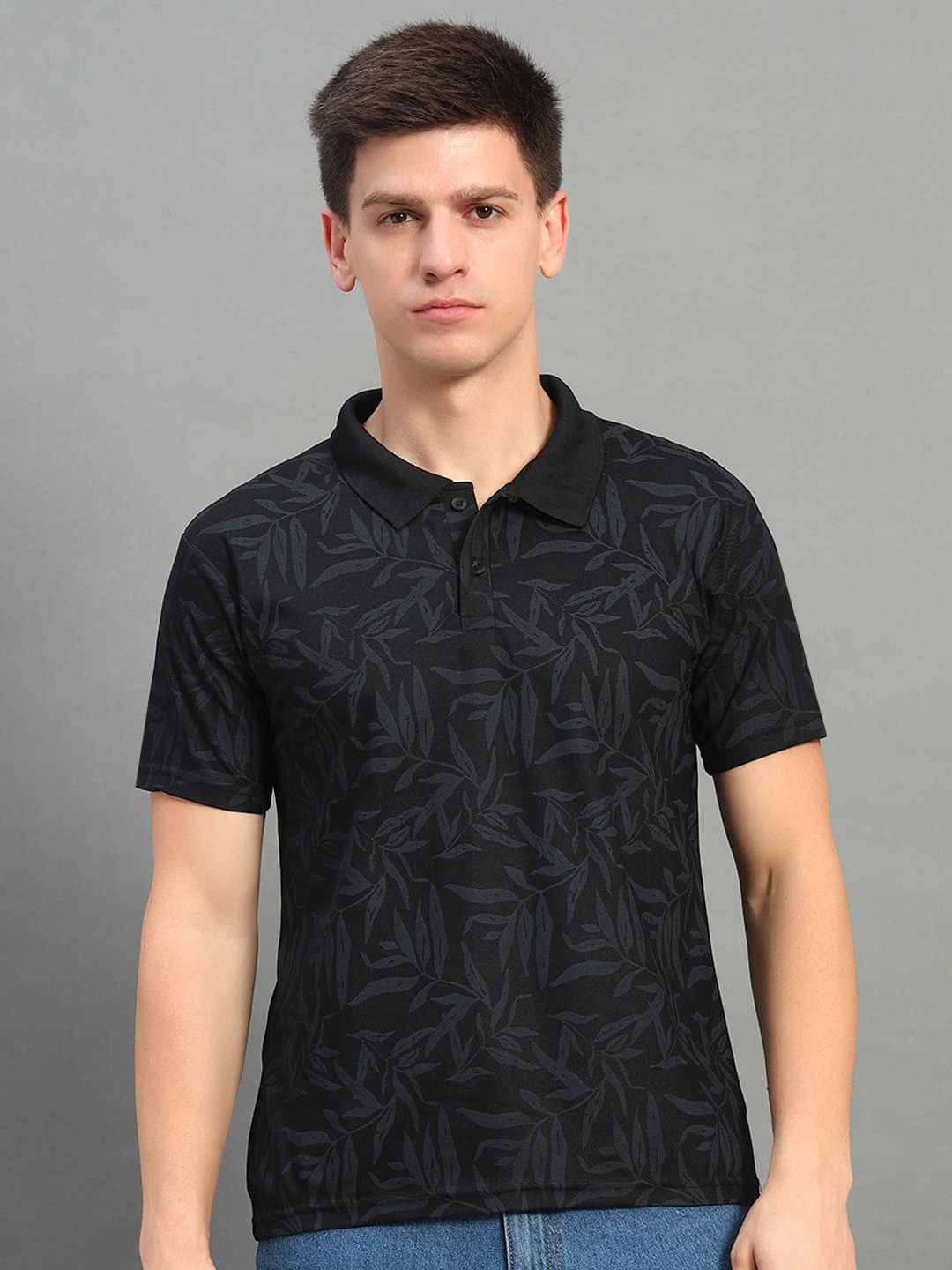     			THE CASUALS Pack of 1 Cotton Blend Regular Fit Printed Half Sleeves Men's Polo T Shirt ( Black )