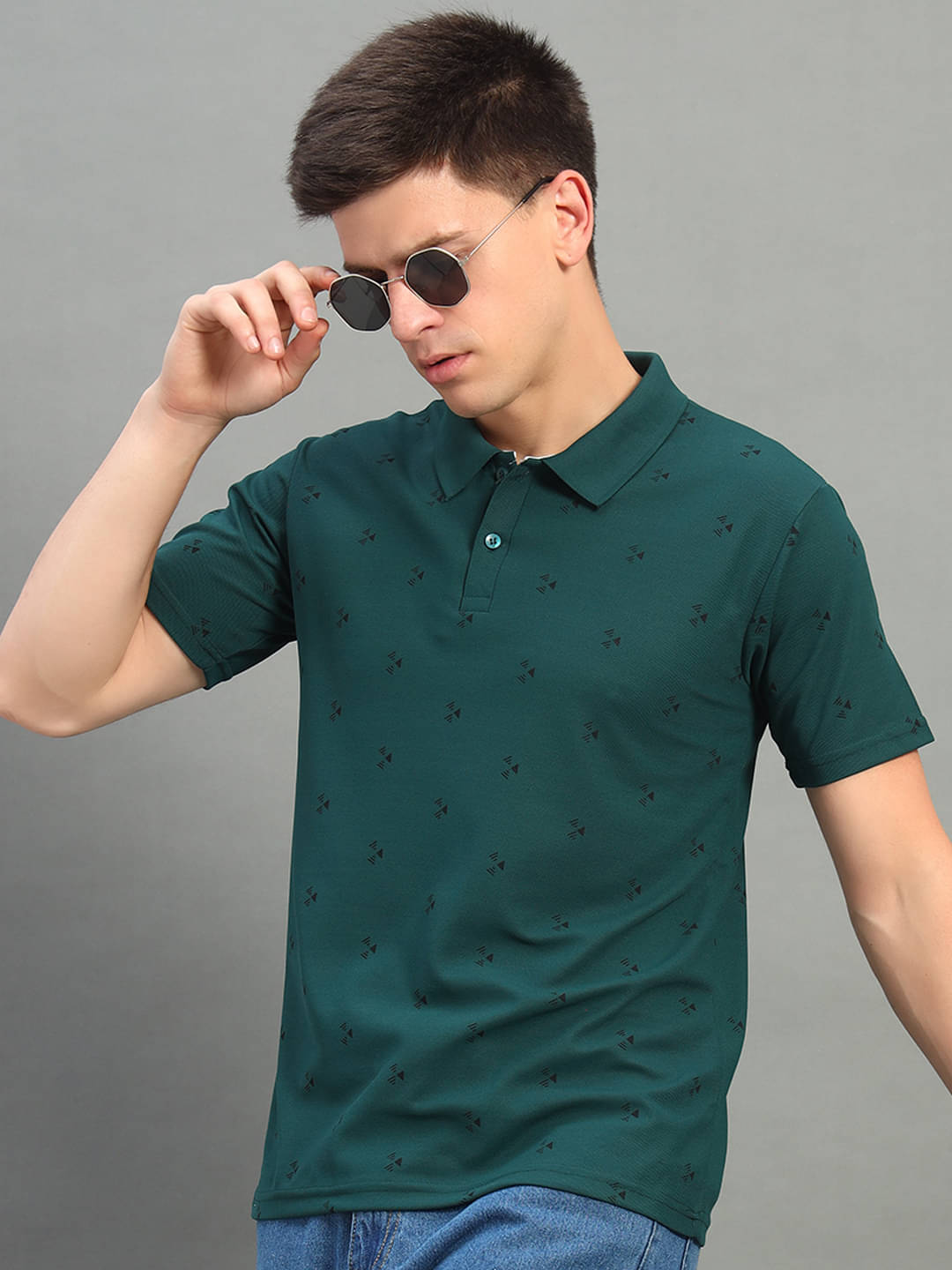     			THE CASUALS Pack of 1 Cotton Blend Regular Fit Printed Half Sleeves Men's Polo T Shirt ( Green )