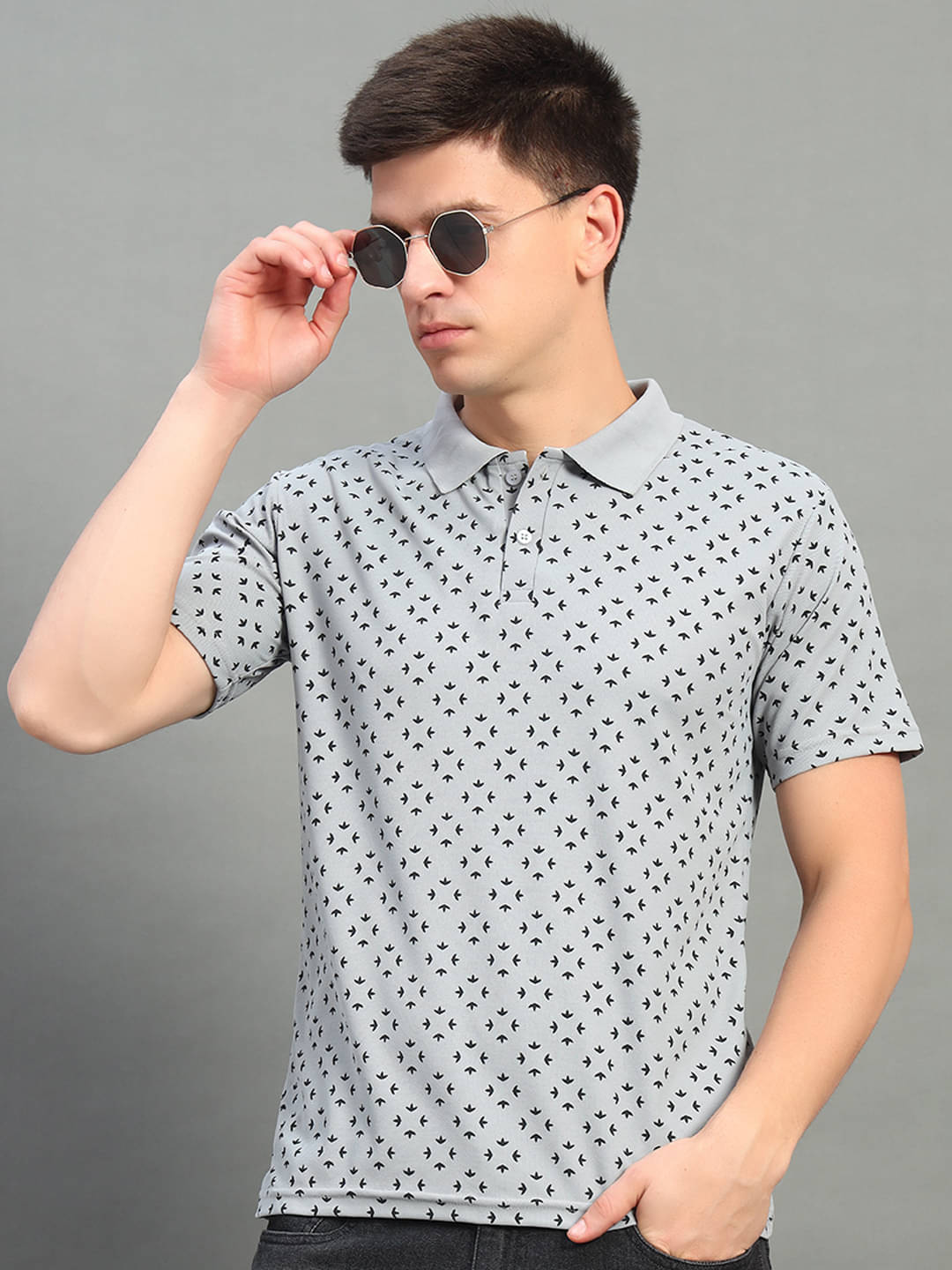     			THE CASUALS Pack of 1 Cotton Blend Regular Fit Printed Half Sleeves Men's Polo T Shirt ( Grey )