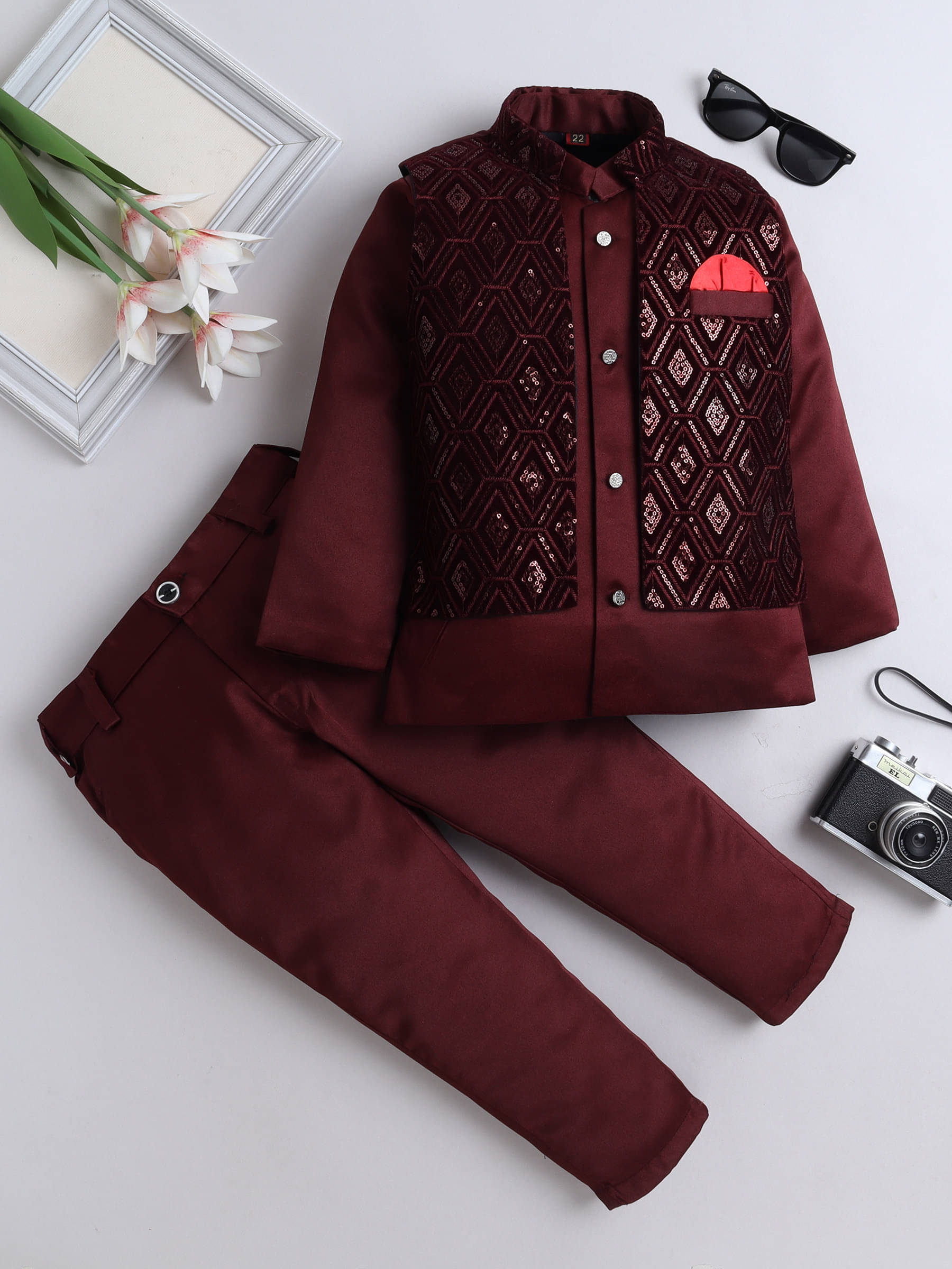     			Fourfolds Boys Polyester Suit ( Pack of 1 , Wine )