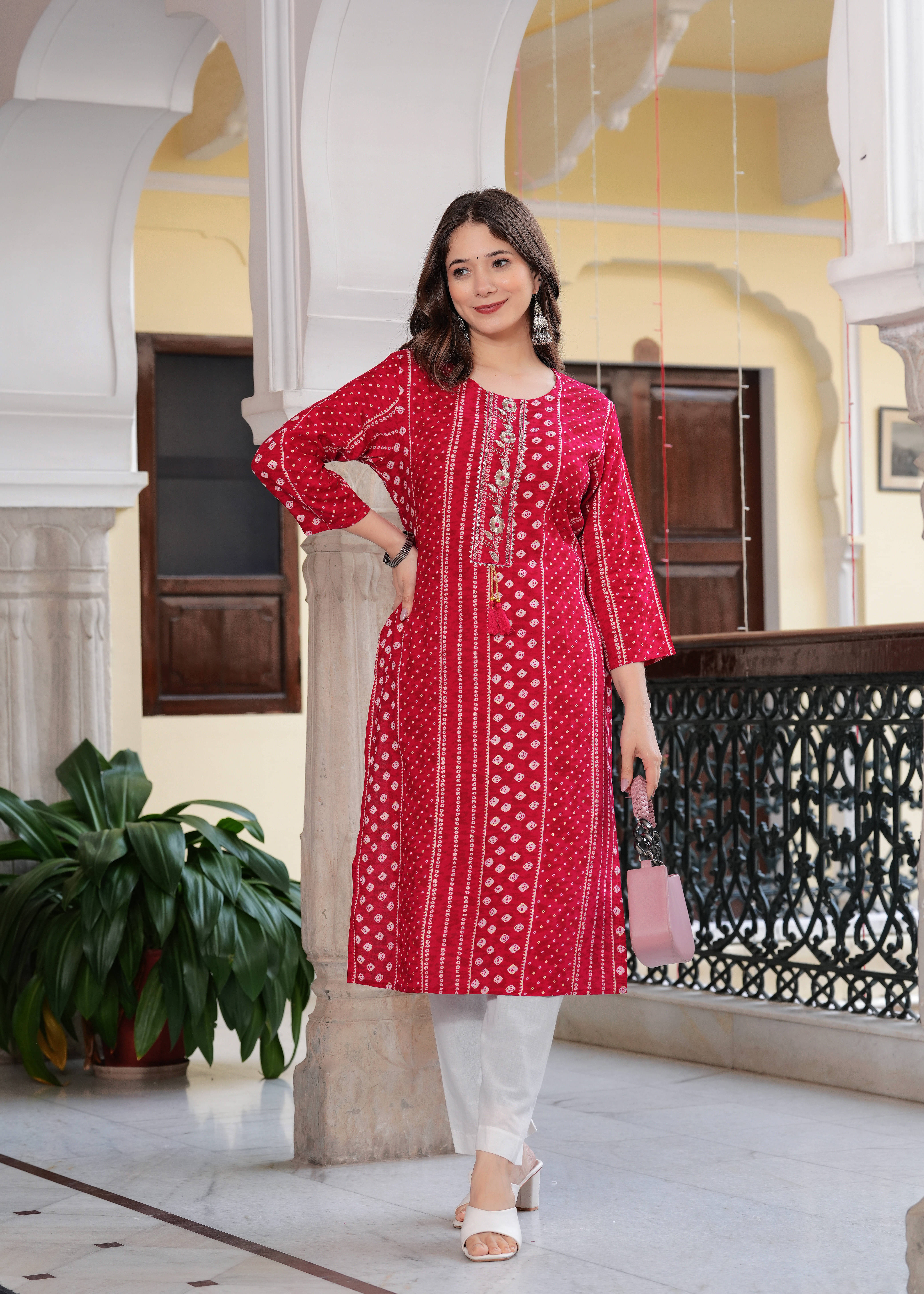     			Kapadia Pack of 1 Rayon Embroidered Straight Women's Kurti - ( Pink )