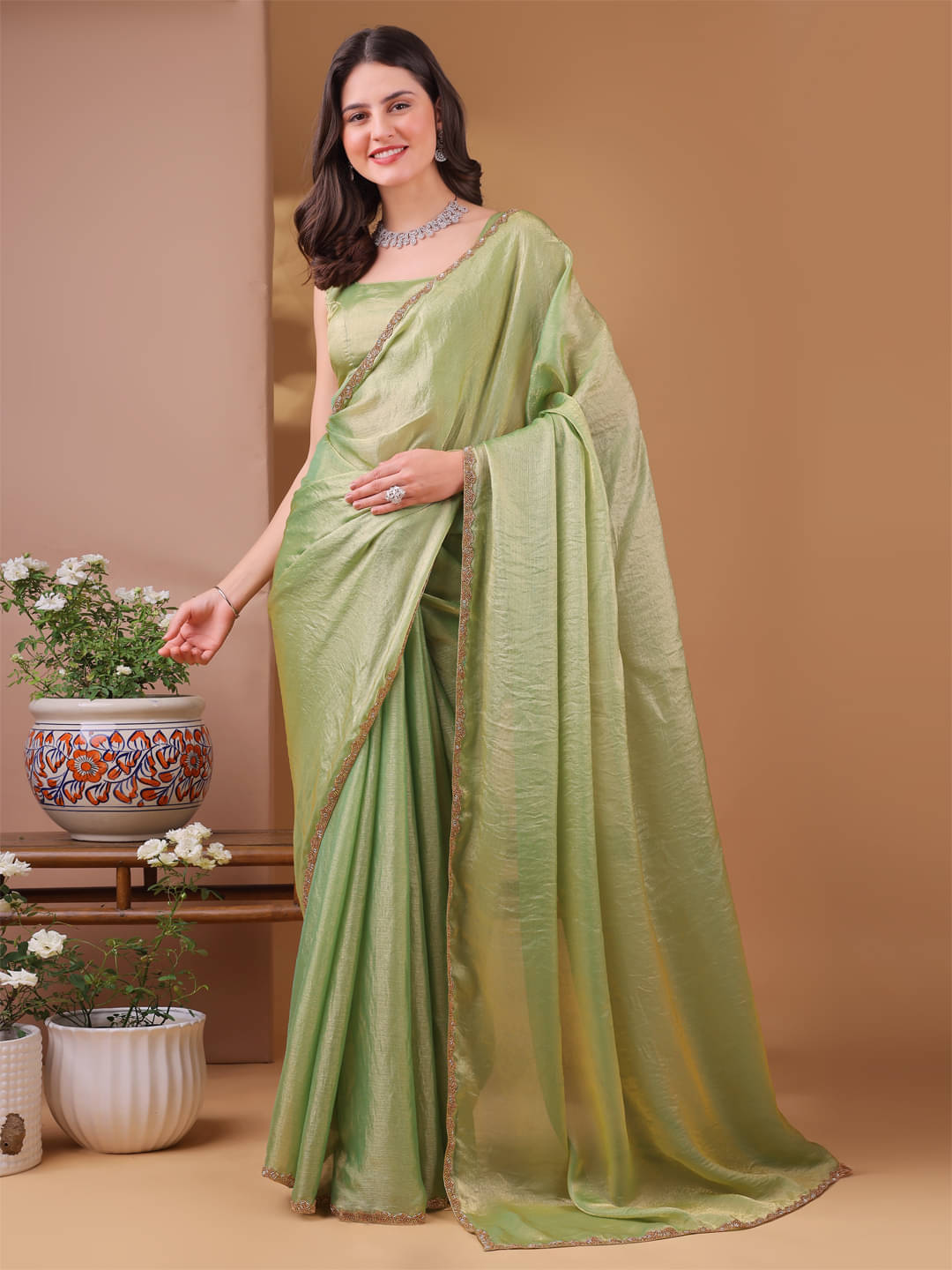     			OMICRON FAB Organza Solid Saree With Unstitched Blouse Piece ( Green )