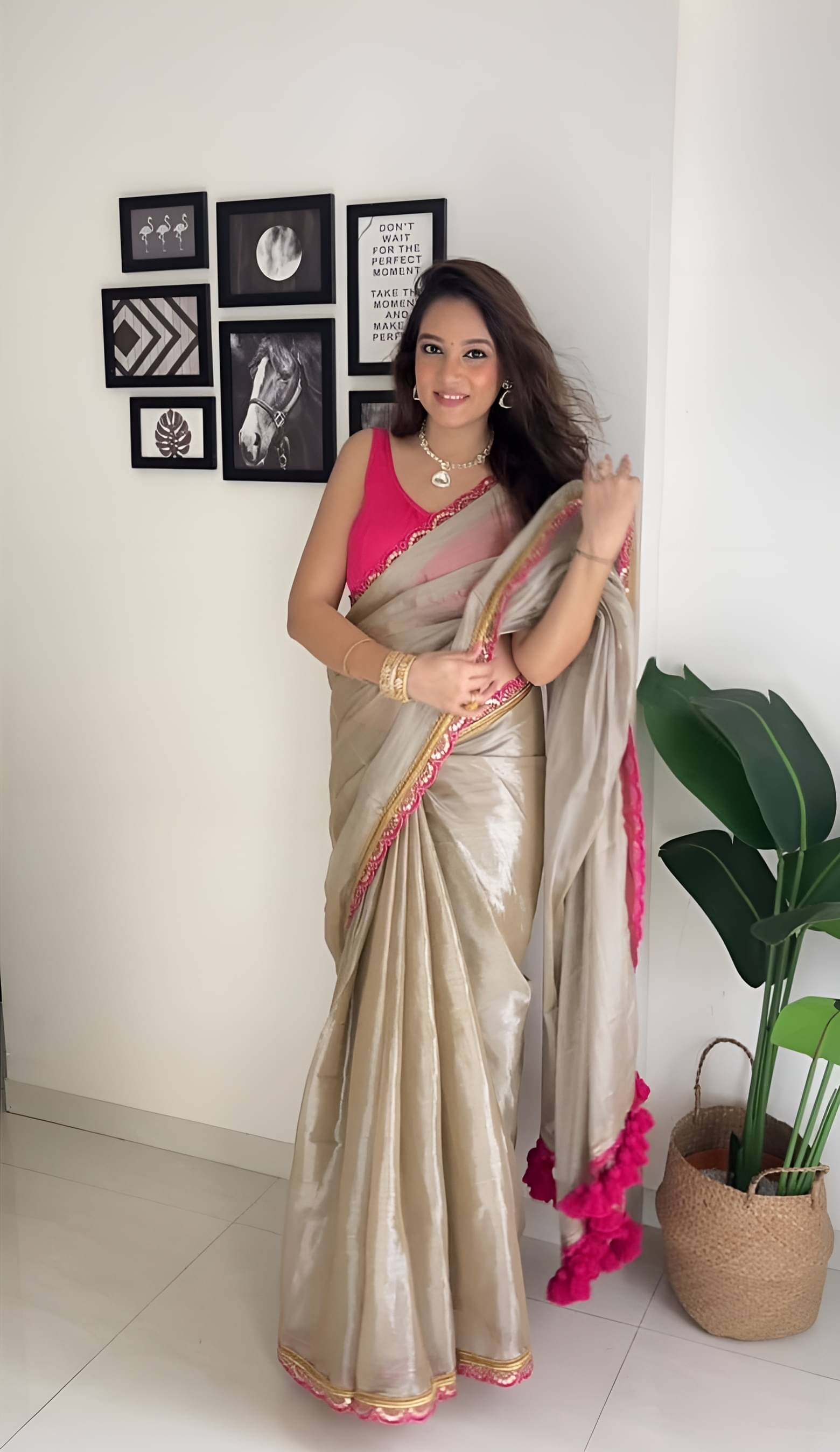    			Sidhidata Tissue Solid Saree With Unstitched Blouse Piece ( Pink )