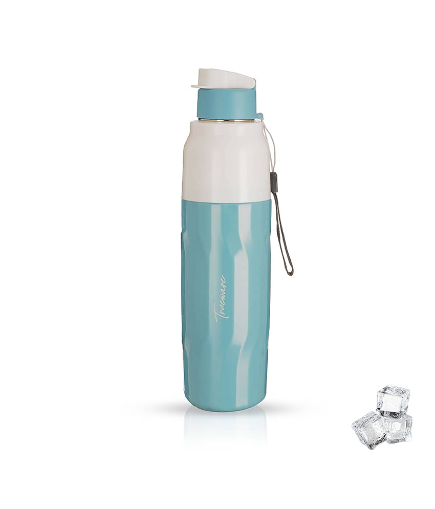 Trueware Blink Insulated Plastic & Blue Stainless Steel School Water Bottle 750 mL ( Set of 1 ) Trueware Blink Insulated Plastic & Blue Stainless Steel School Water Bottle 750 mL ( Set of 1 )