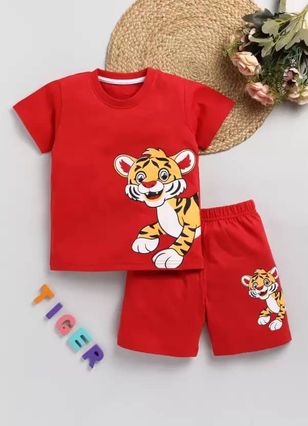 CUTEVIBE Pack of 1 Boys Cotton Blend T-Shirt & Shorts Set ( Red )