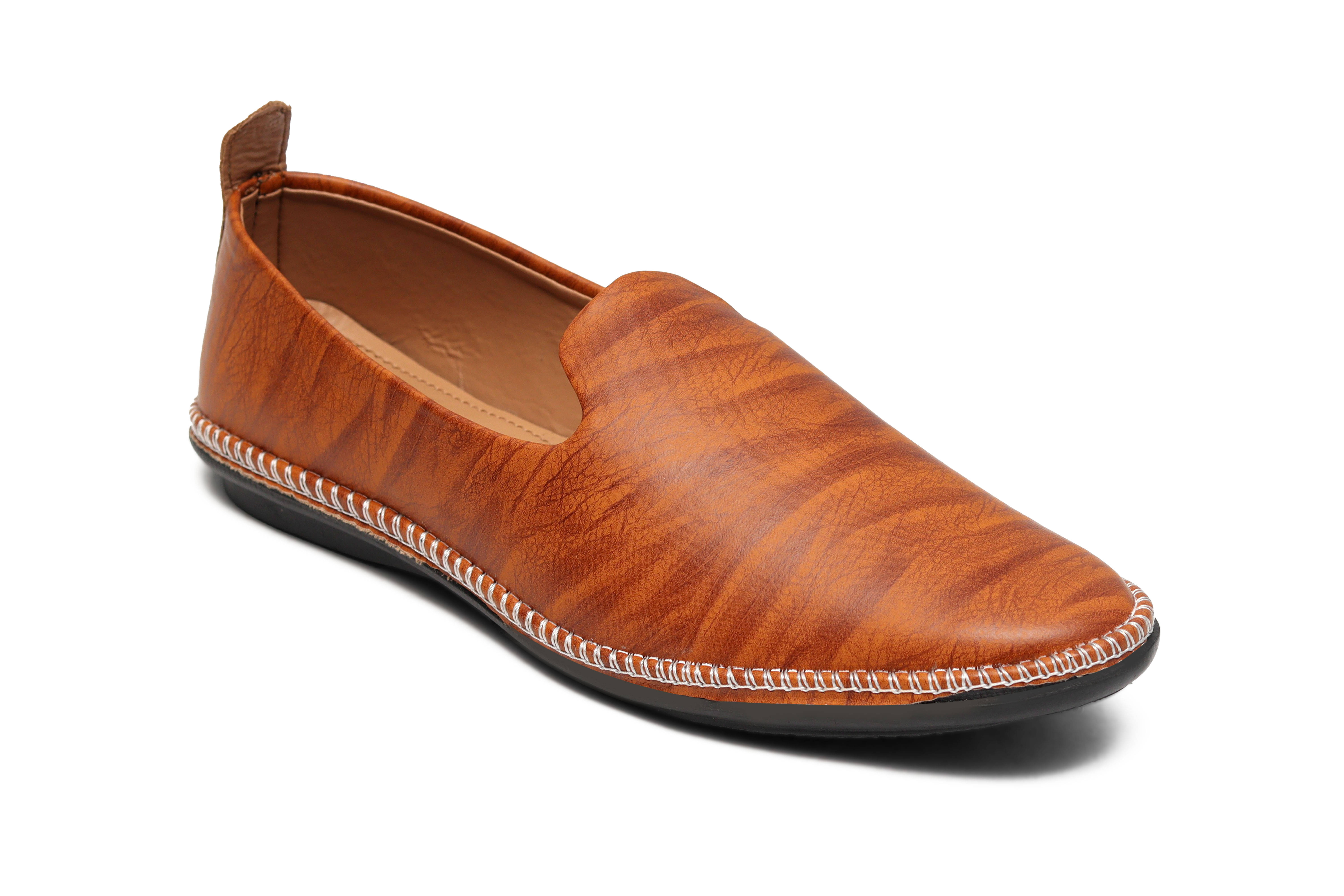     			Groofer Tan Men's Slip on