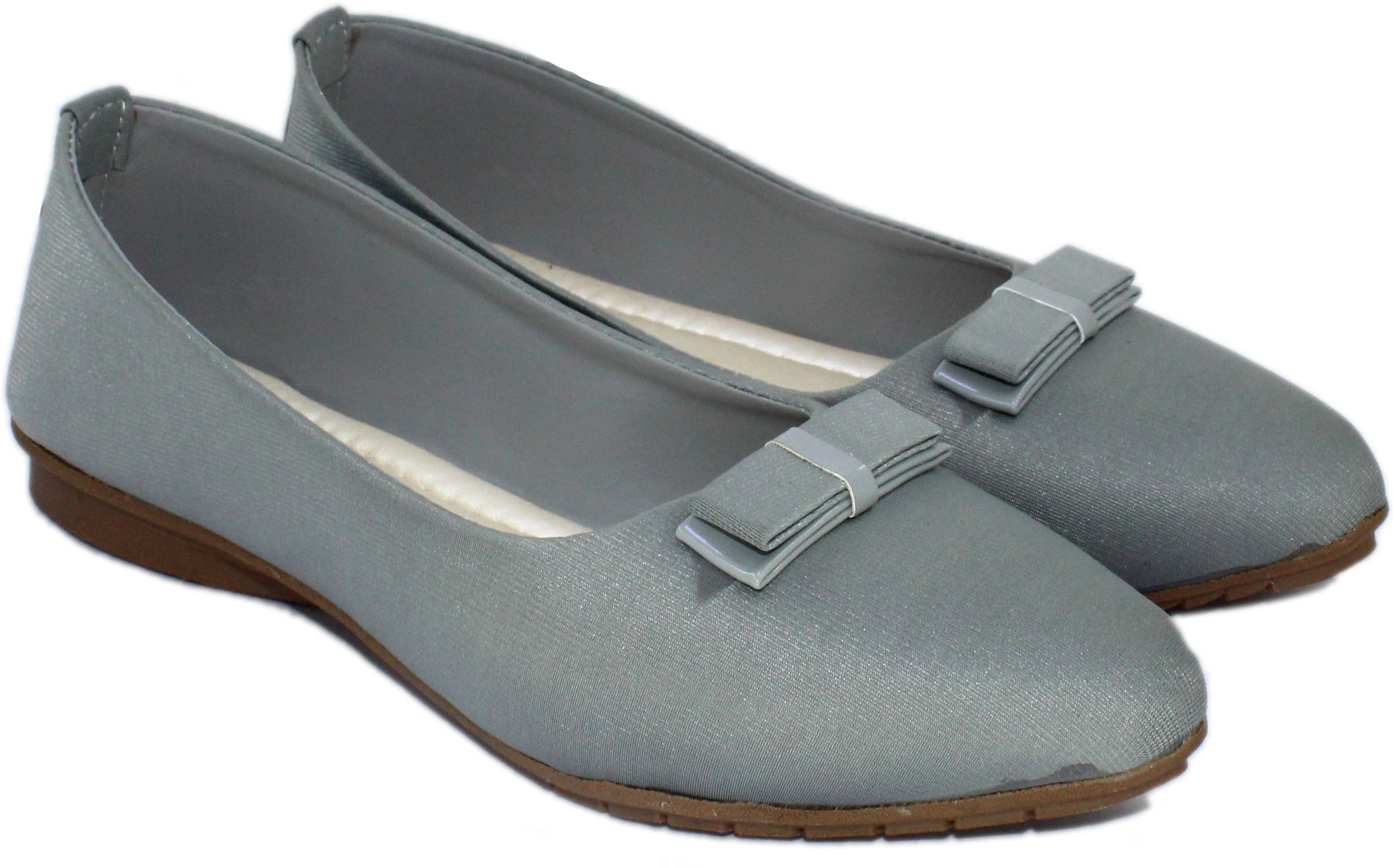     			SKOLL Gray Women's Casual Ballerinas
