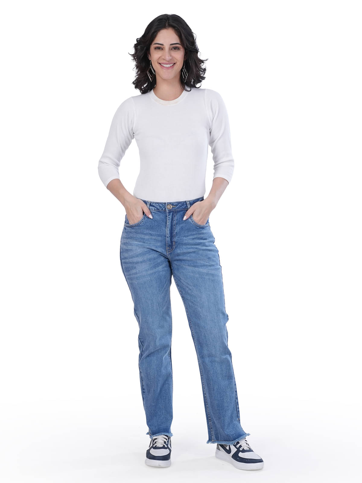     			Dezire - Blue Denim Straight Fit Women's Jeans ( Pack of 1 )