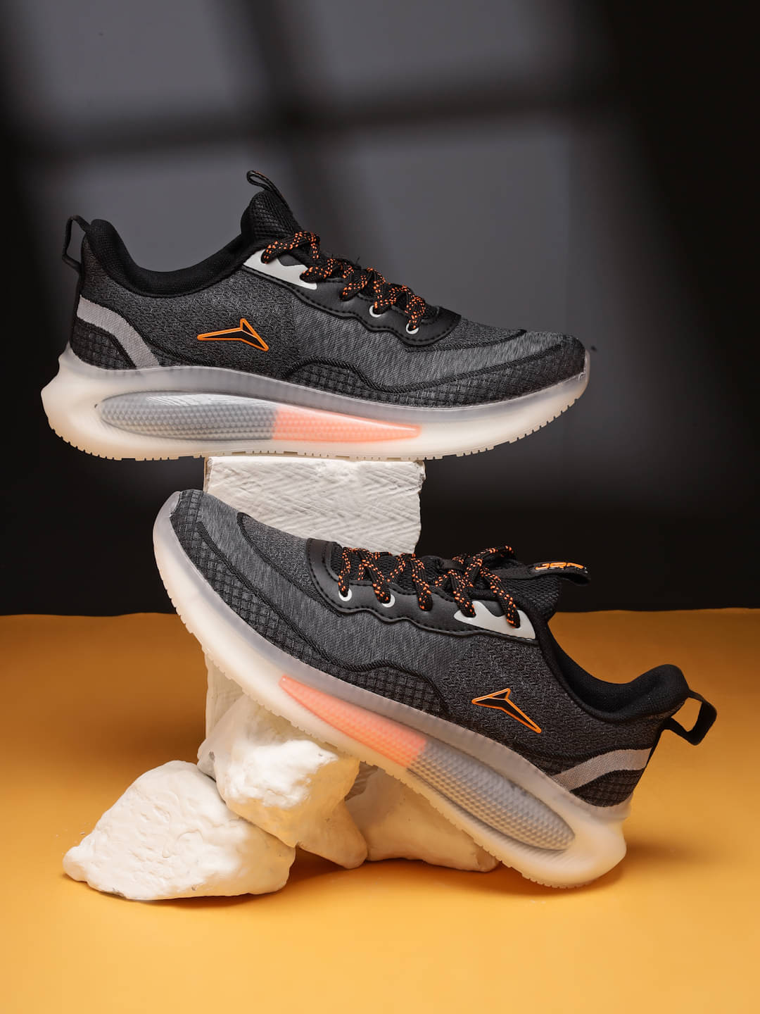     			JQR HYPNOS Black Men's Sports Running Shoes