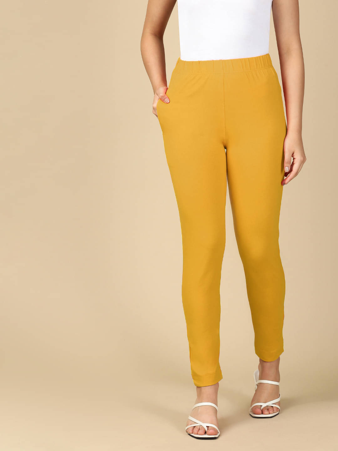     			PYNK Pack of 1 Cotton Blend Regular Women's Casual Pants ( Yellow )