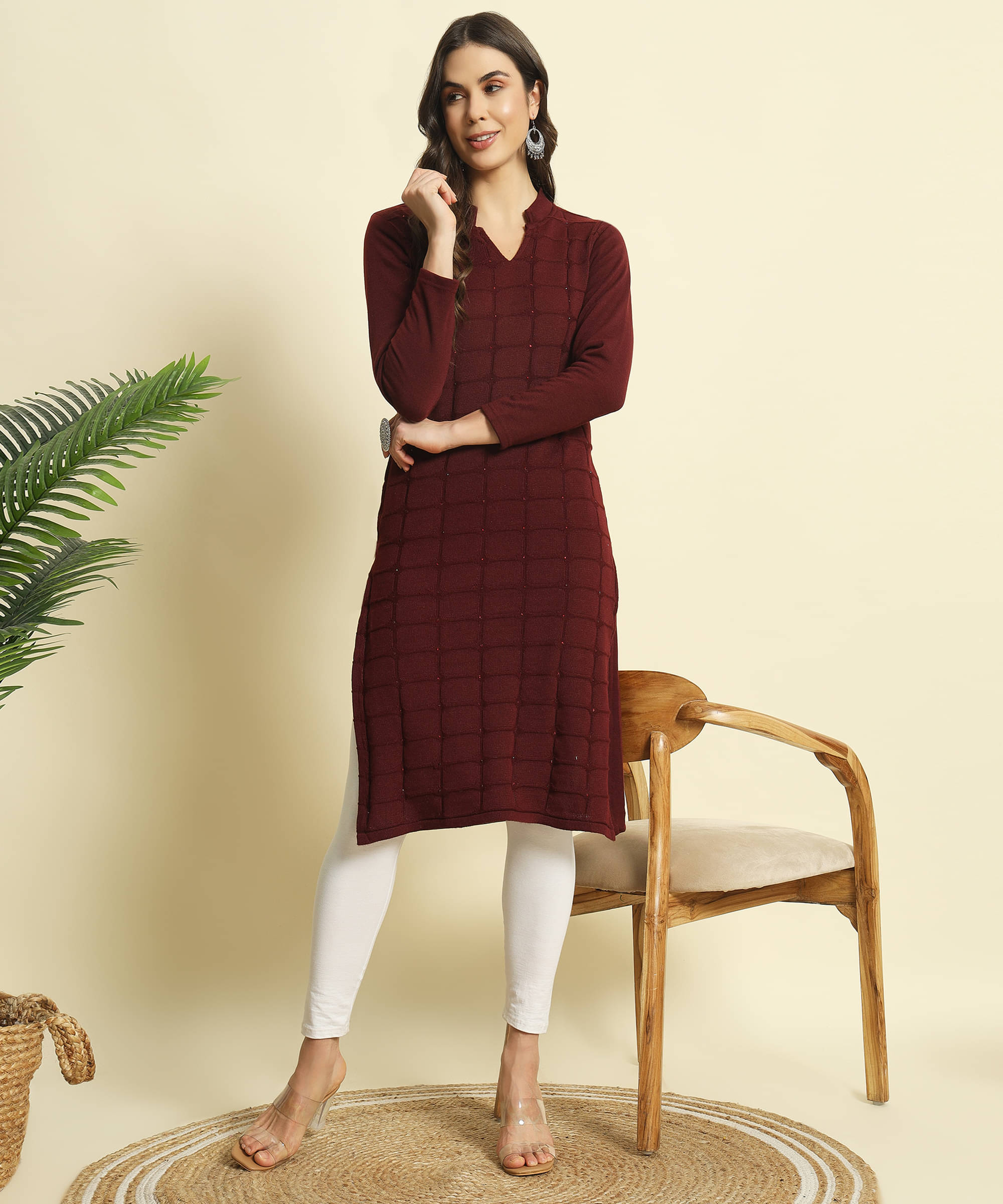     			ZEPPI Pack of 1 Woollen Self Design Straight Women's Kurti - ( Maroon )
