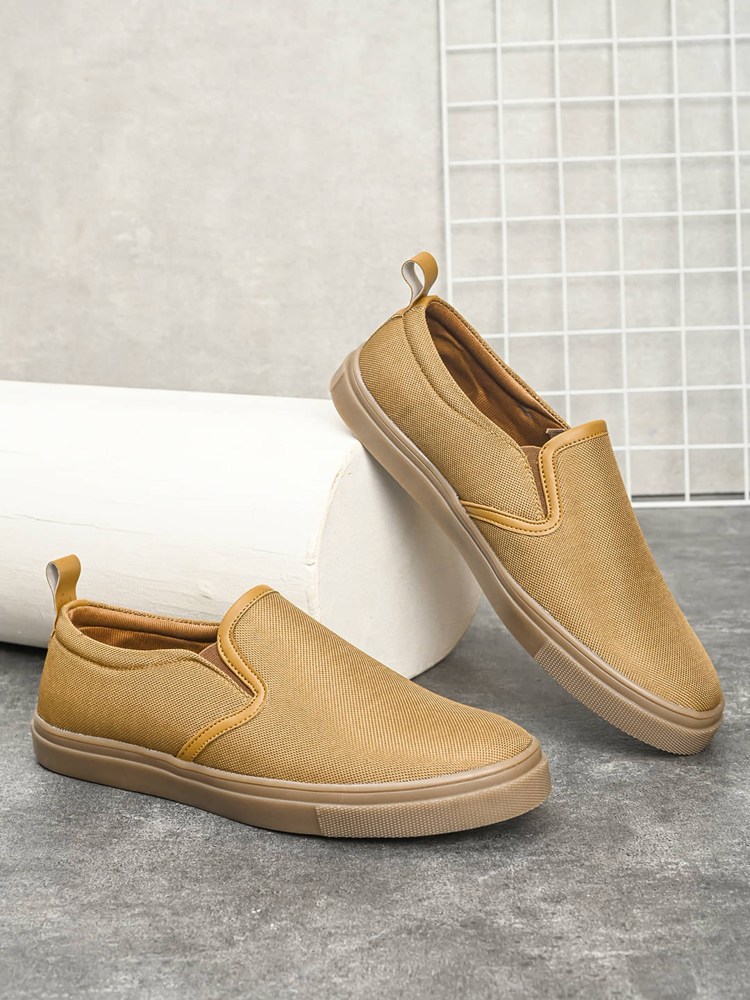     			Fashion Victim Brown Men's Slip on