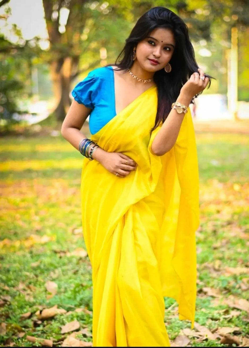     			SARADA HANDLOOM Cotton Silk Solid Saree With Unstitched Blouse Piece ( Yellow )