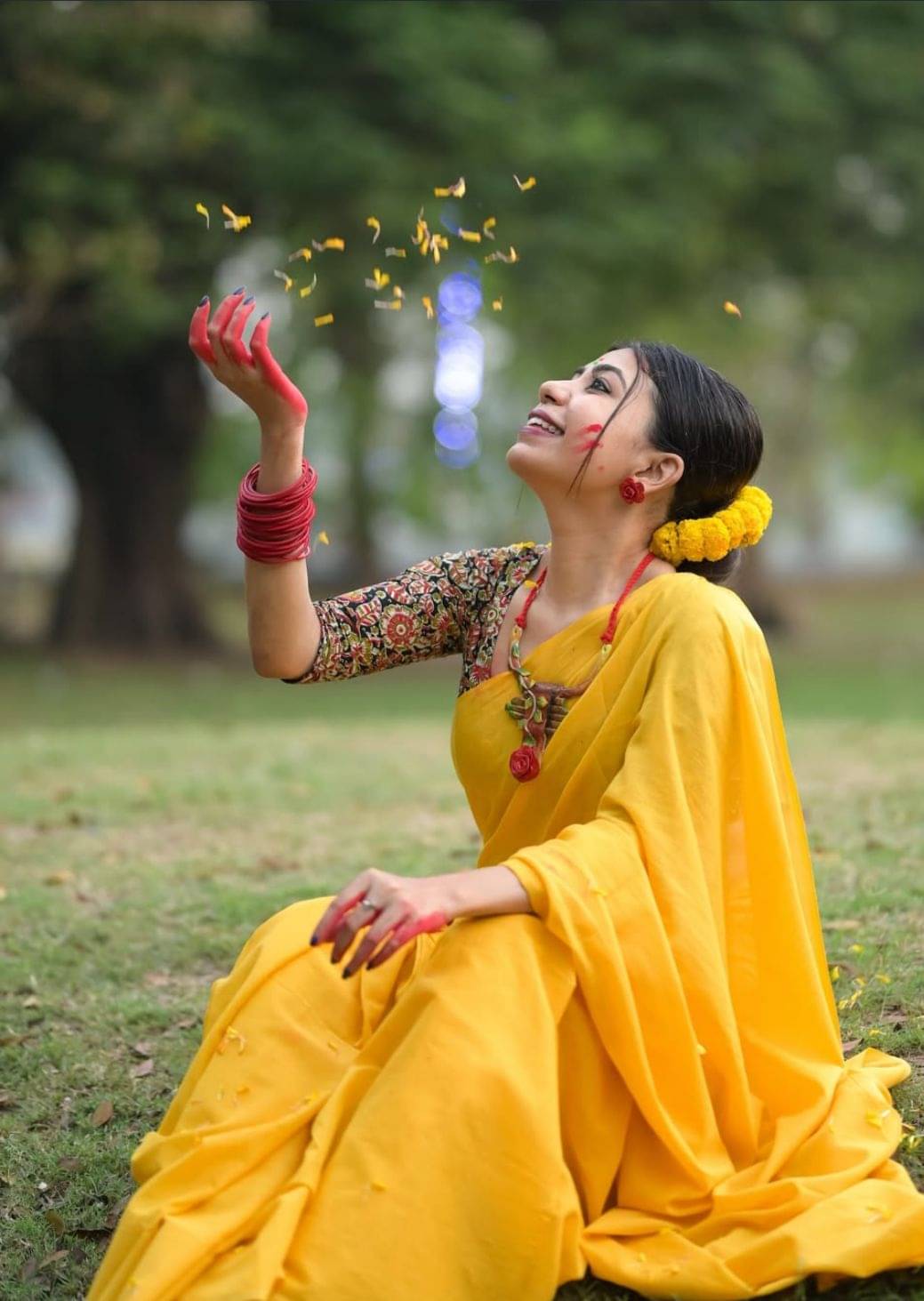    			SARADA HANDLOOM Cotton Silk Solid Saree With Unstitched Blouse Piece ( Yellow )
