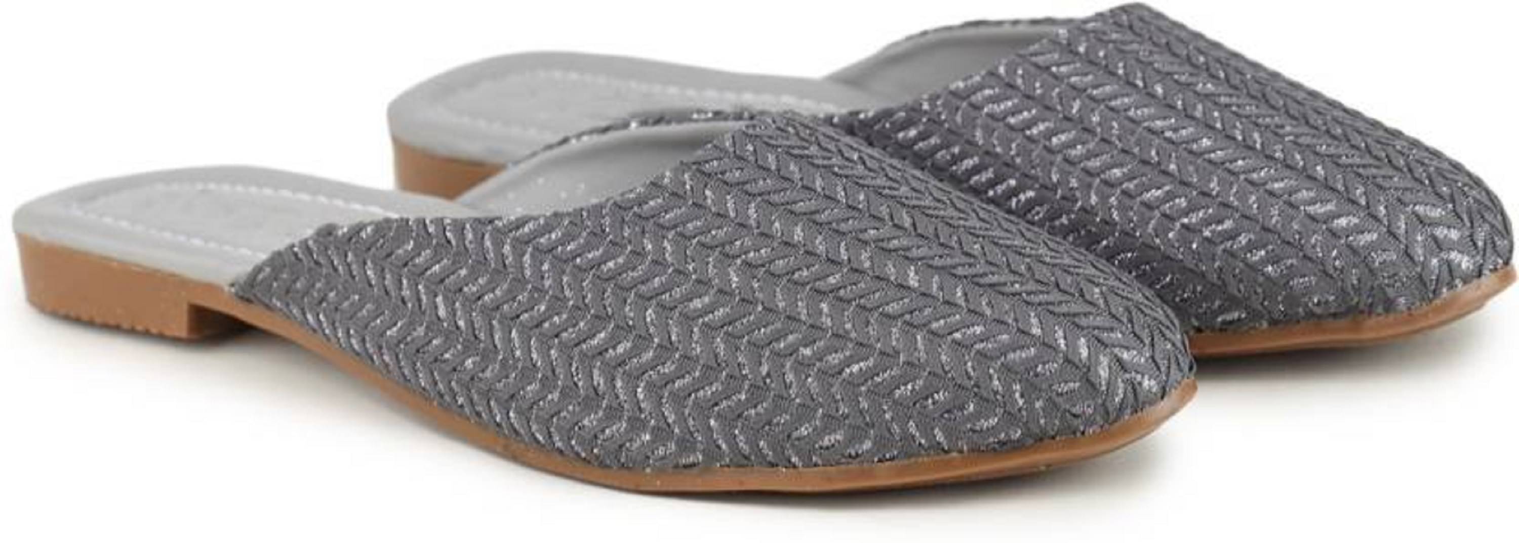     			SKOLL Gray Women's Flats