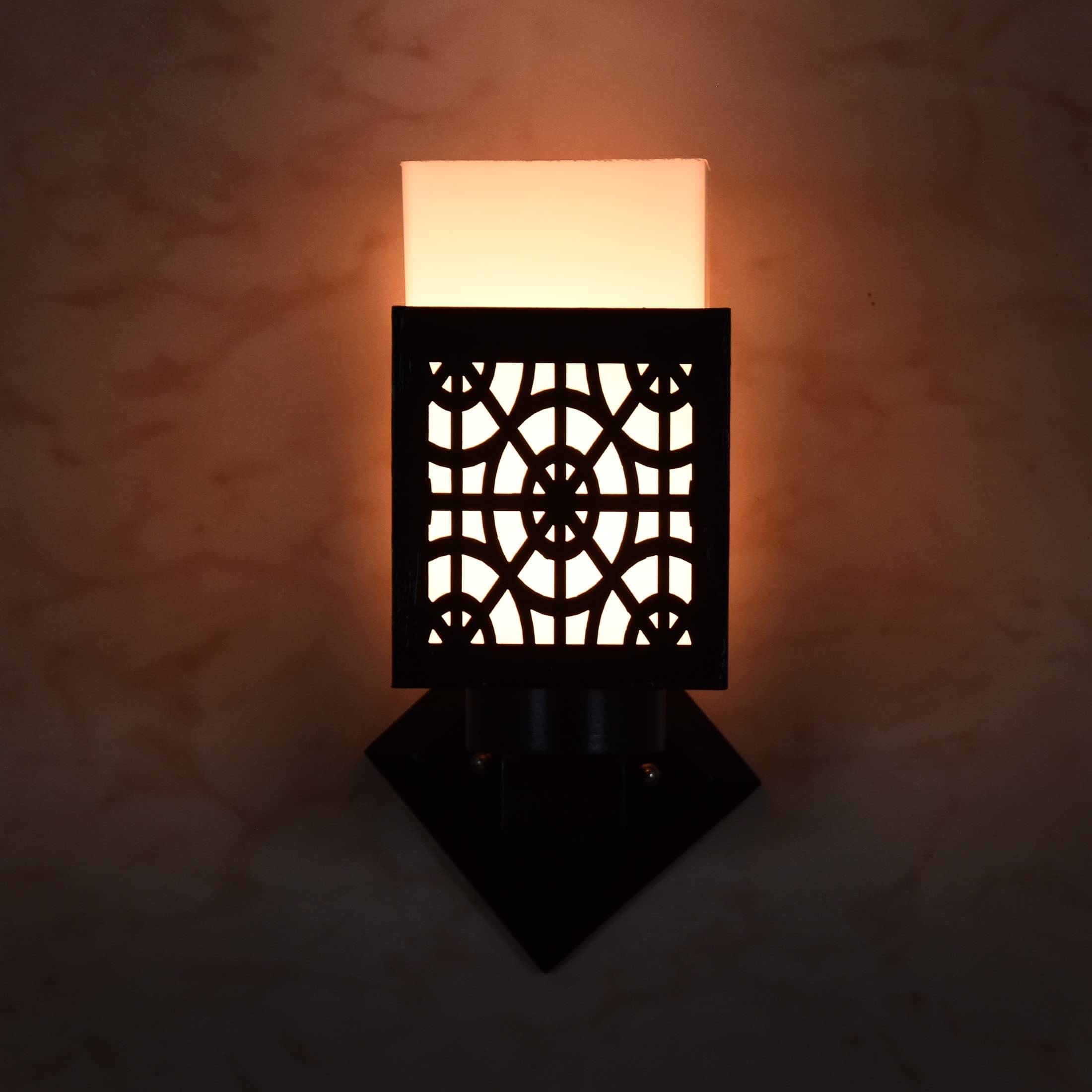     			1st Time Multicolor Up Light Wall Lamp ( Pack of 1 )