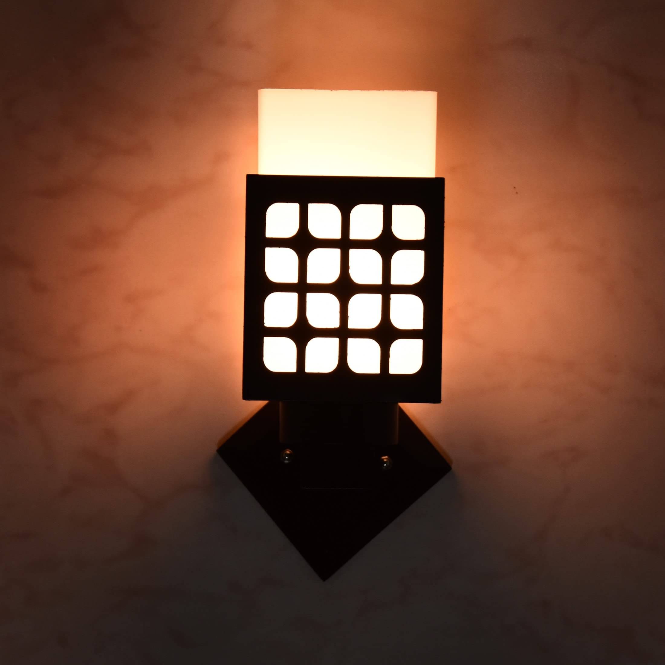    			1st Time Multicolor Up Light Wall Lamp ( Pack of 1 )