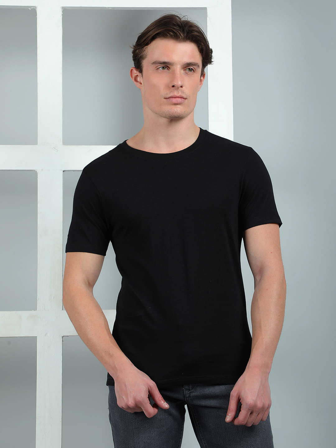     			Dollar Cotton Regular Fit Solid Half Sleeves Men's Round T-Shirt - Black ( Pack of 1 )