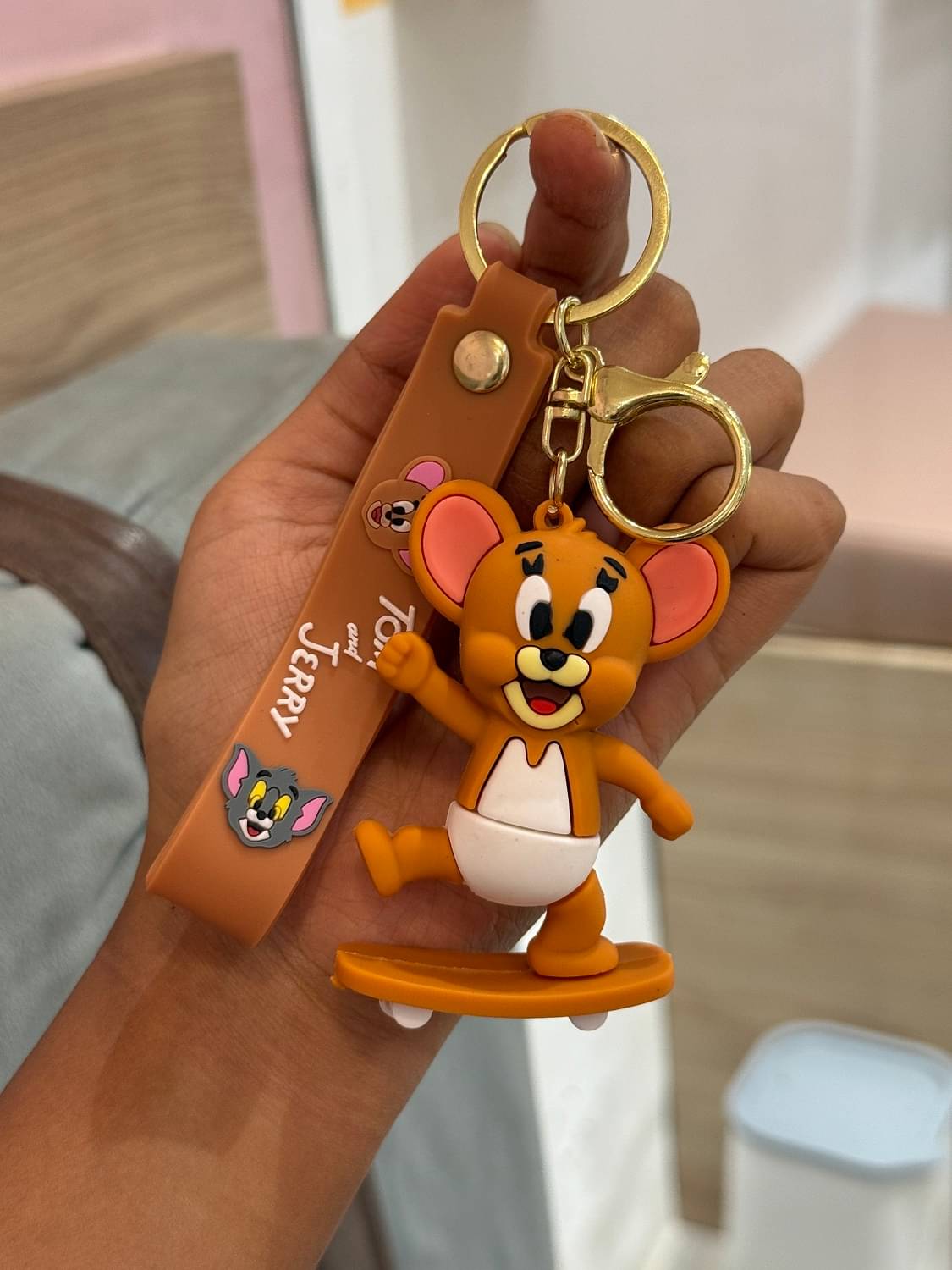     			GT Gala Time Cartoon 3D Jerry Skateboard Metal Key Ring Birthday Gift Men Woman Kids Silicone Key Chain