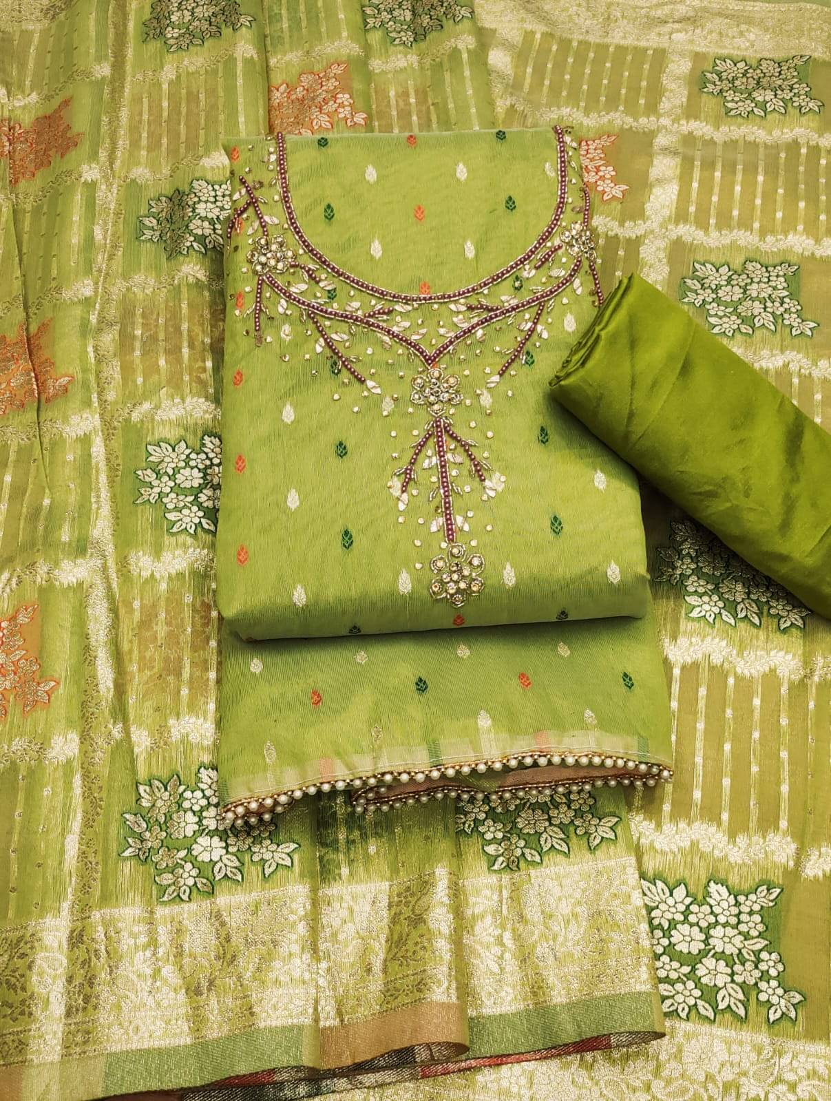 HL SILKMILLS Unstitched Banarasi Self Design Dress Material - Lime Green ( Pack of 1 ) HL SILKMILLS Unstitched Banarasi Self Design Dress Material - Lime Green ( Pack of 1 )