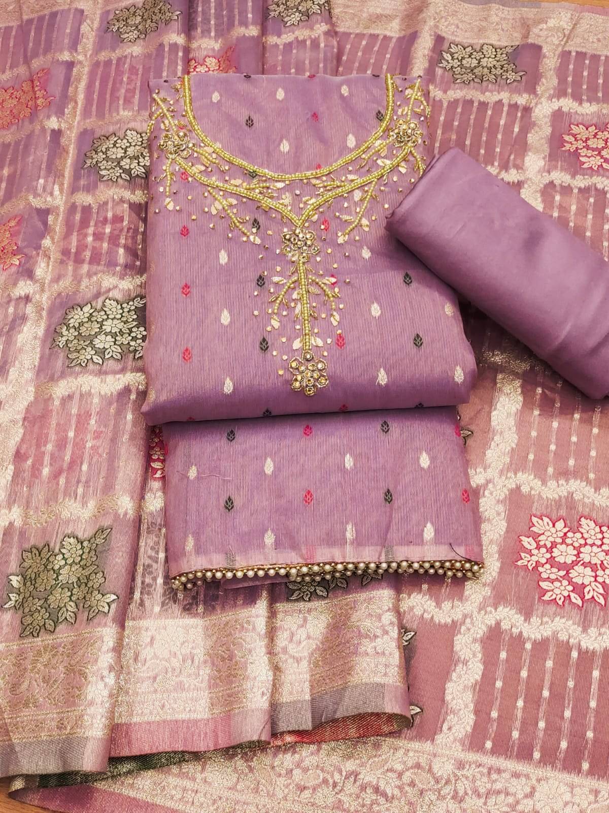     			HL SILKMILLS Unstitched Banarasi Self Design Dress Material - Purple ( Pack of 1 )