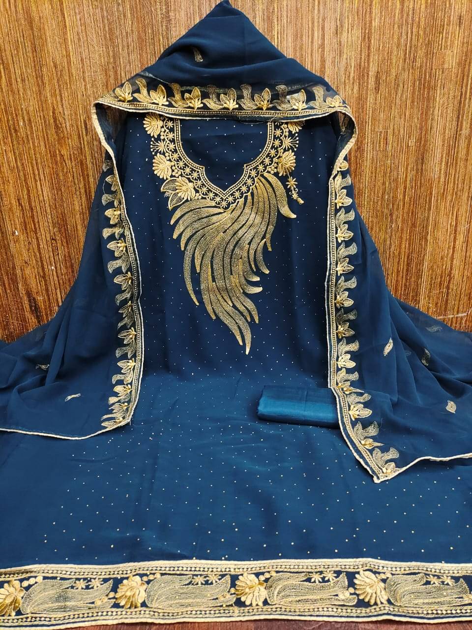     			HL SILKMILLS Unstitched Georgette Embroidered Dress Material - Blue ( Pack of 1 )