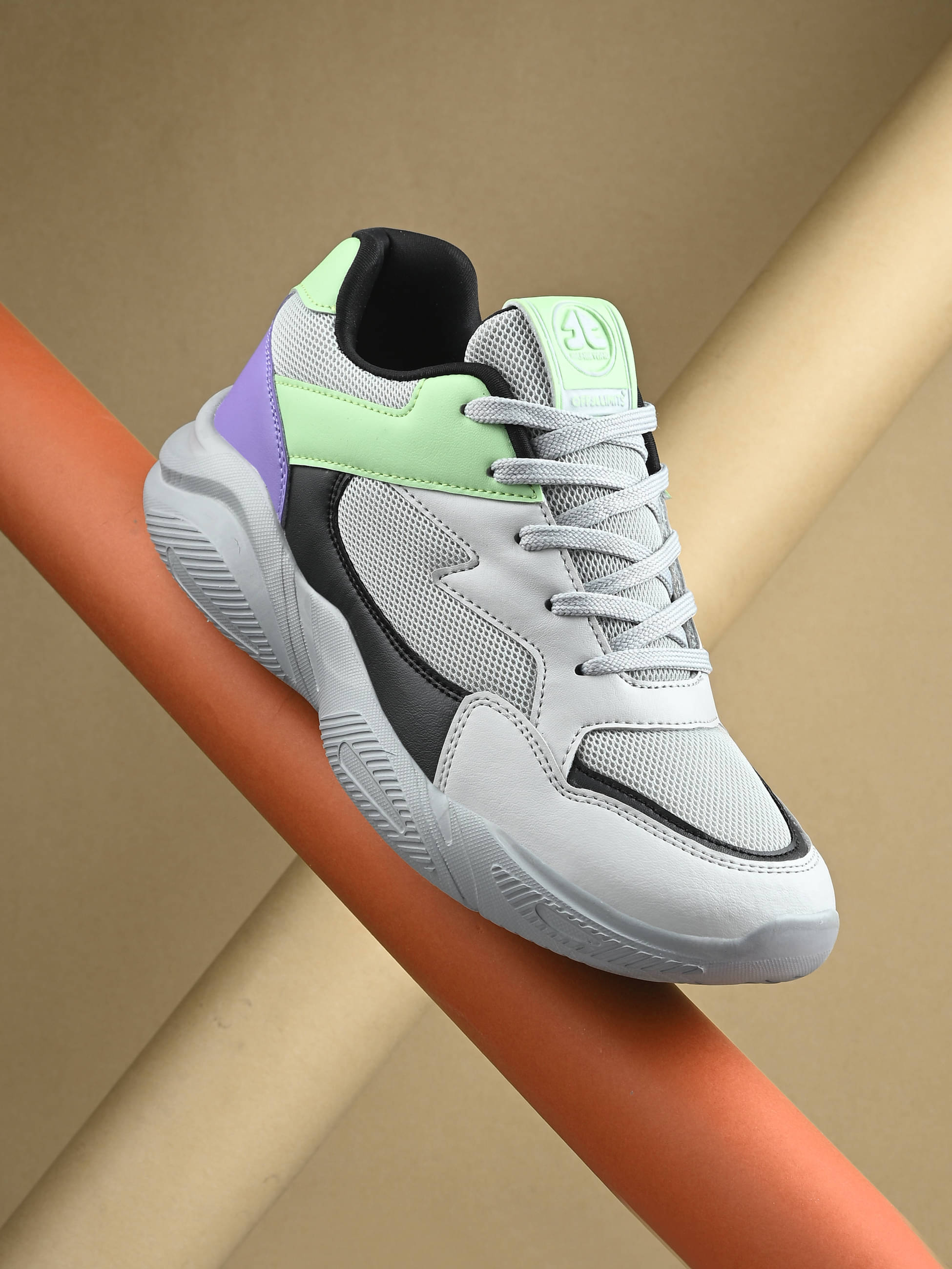     			OFF LIMITS ROGER Light Grey Men's Sports Running Shoes