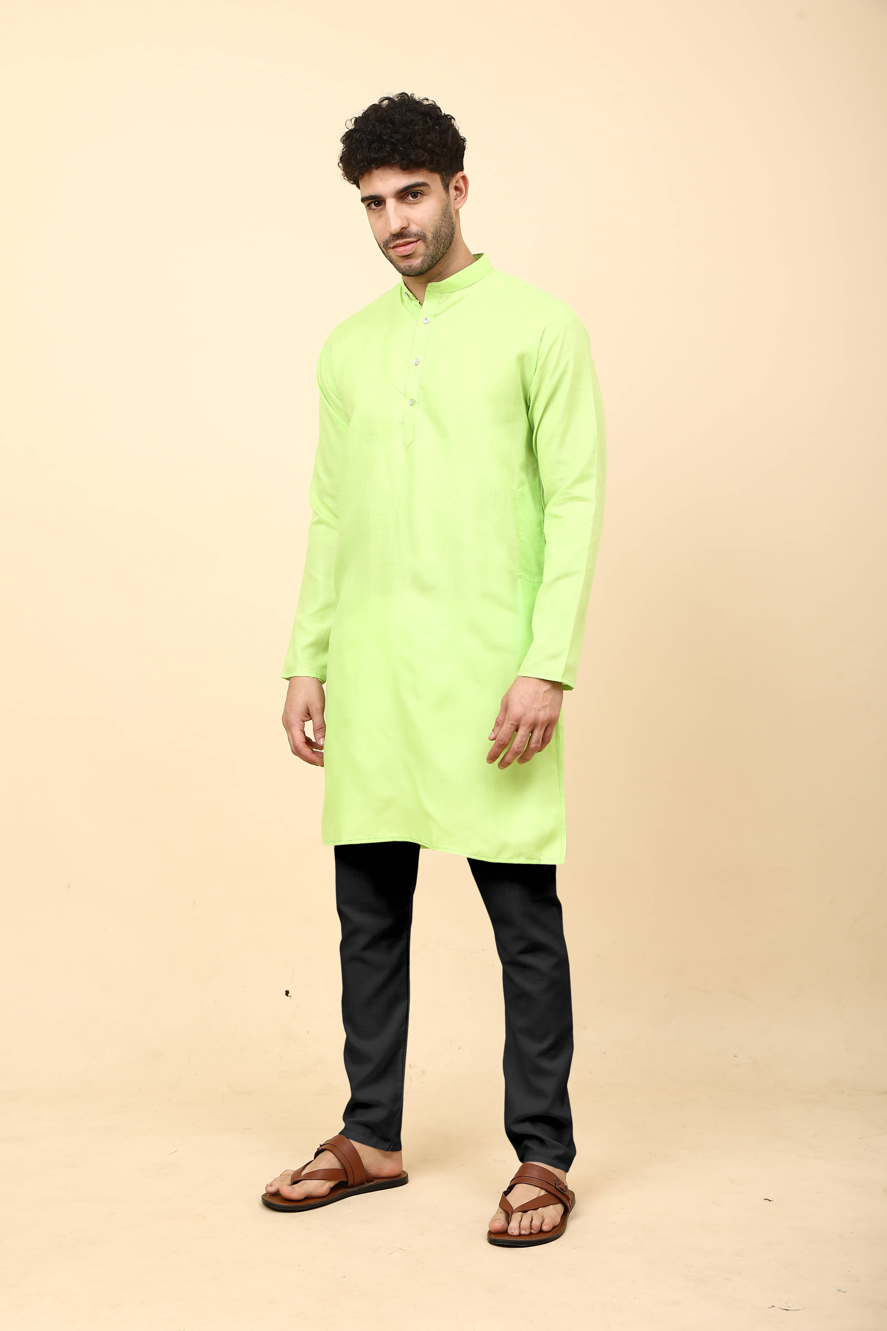VS MALL Light Green Cotton Blend Regular Fit Men's Kurta Pyjama Set ( Pack of 1 )     			VS MALL Light Green Cotton Blend Regular Fit Men's Kurta Pyjama Set ( Pack of 1 )