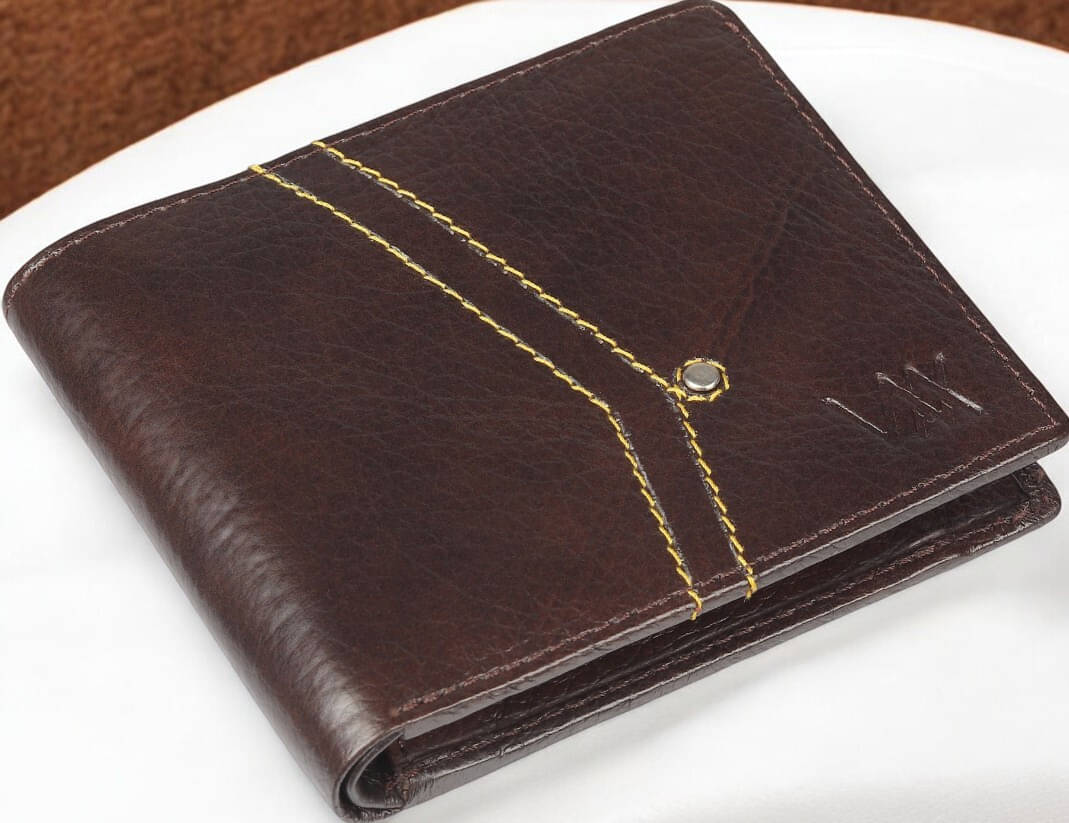     			WILDAUK 100% Leather Self Design Men's Regular Wallet With More Than 10 Slots For Card ( Brown , Pack of 1 )