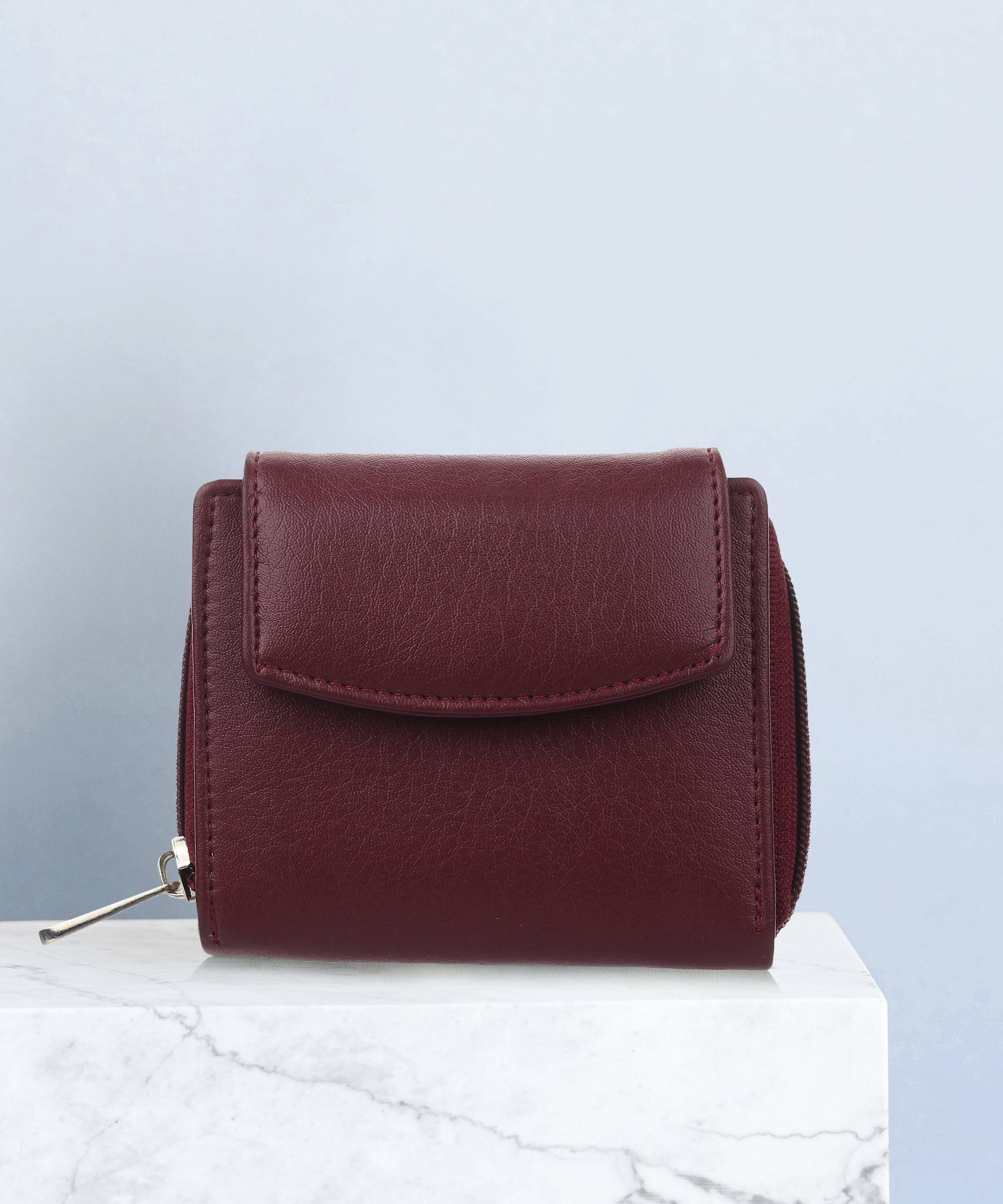     			WILDAUK PU Maroon Women's Regular Wallet ( Pack of 1 )