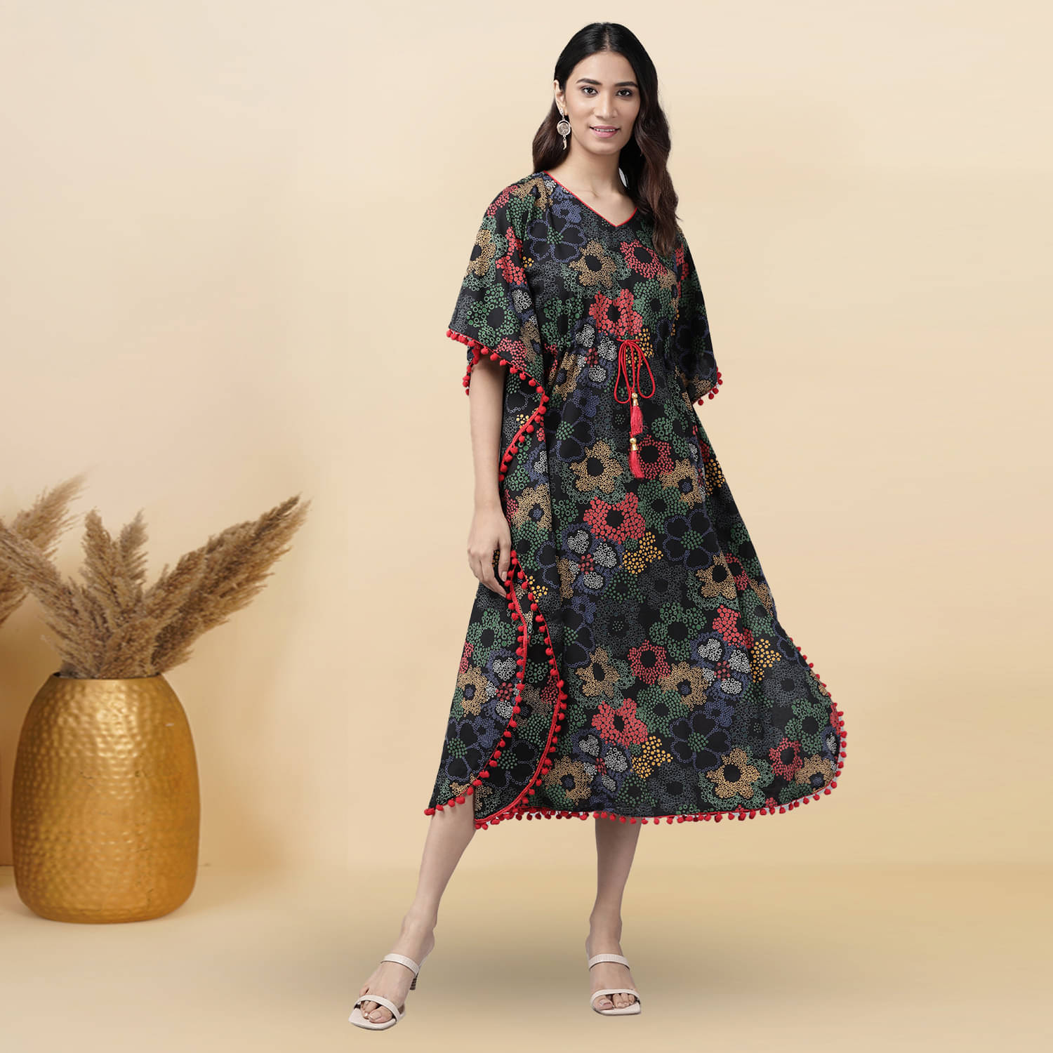 Yash Gallery Women Cotton Printed Kaftan ( Black ) Yash Gallery Women Cotton Printed Kaftan ( Black )