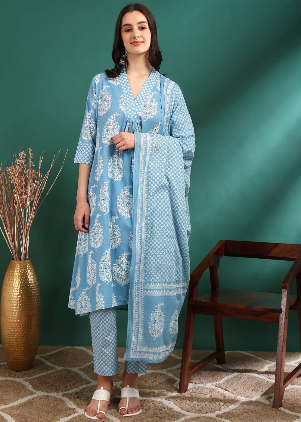     			Yash Gallery Cotton Printed Kurti With Pants Women's Stitched Salwar Suit - Blue ( Pack of 1 )