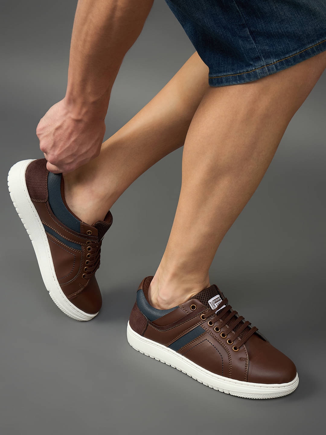     			Club York Brown Men's Sneakers