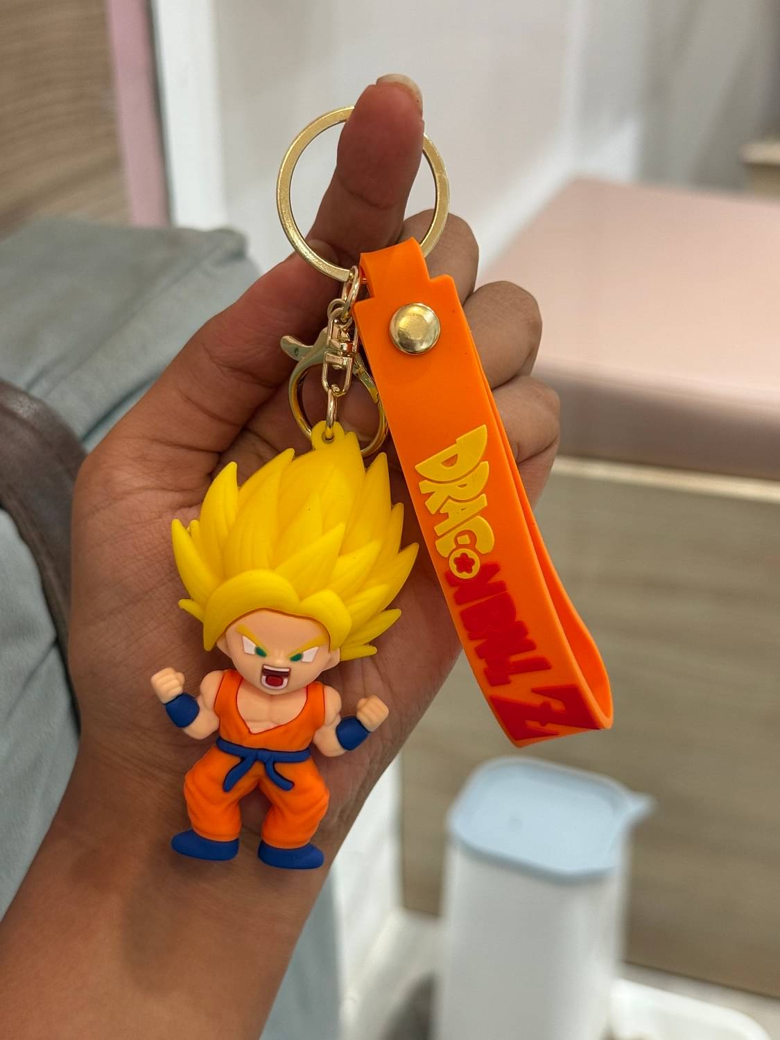     			Stylish DBZ Goku Silicone Keychain | Soft & Durable Gift for Boys Girls Kids | Cool School Bag Keyring Charm