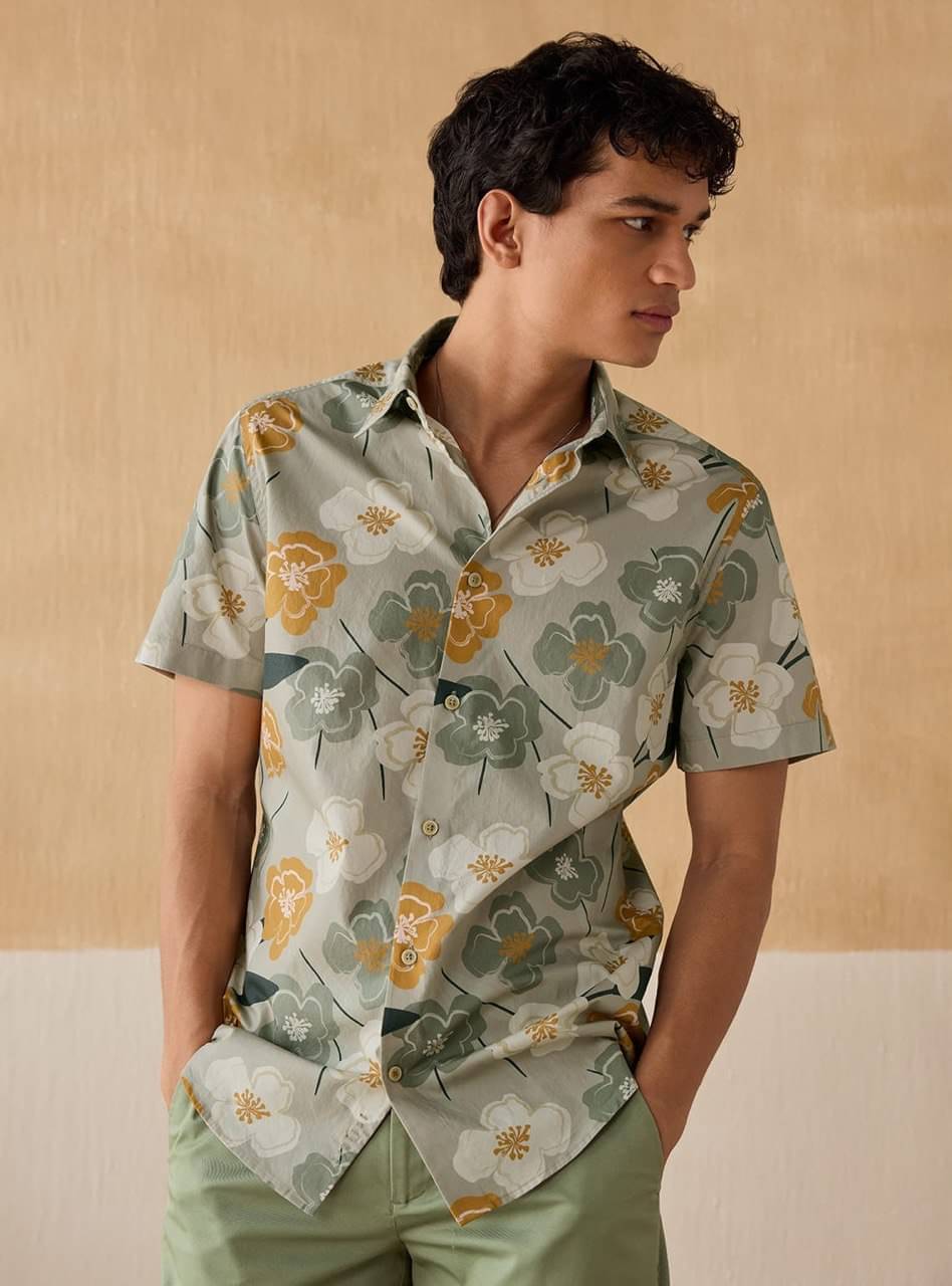     			KITWELL Cotton Blend Regular Fit Printed Half Sleeves Men's Casual Shirt - Green ( Pack of 1 )