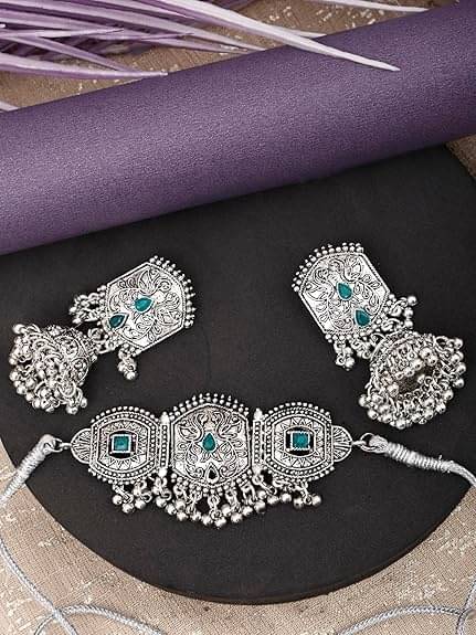     			Opus Gems Green Alloy Necklace Set ( Pack of 1 )