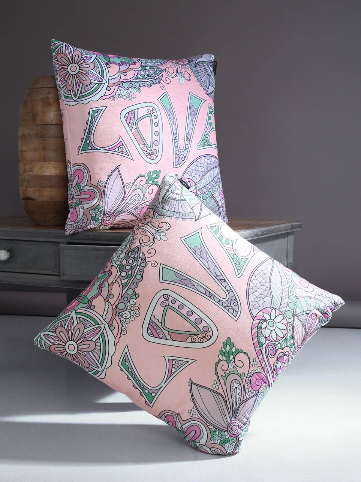     			Romee Set of 2 Polyester Floral Square Cushion Cover (60X60)cm - Peach