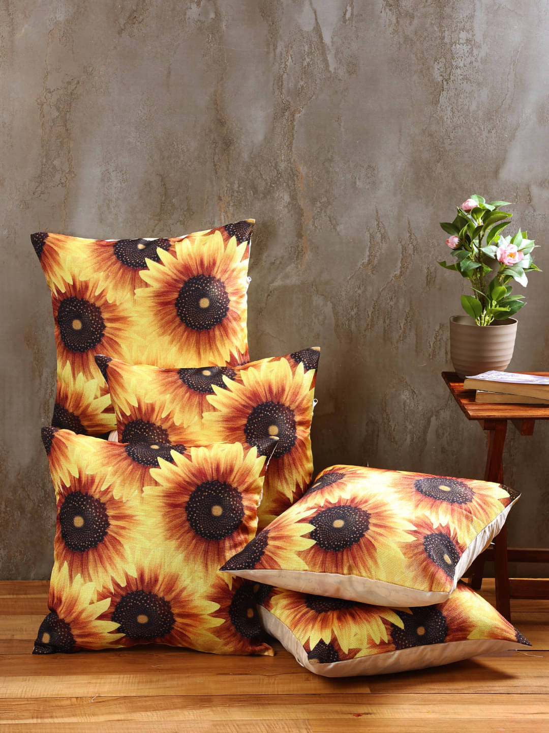     			Romee Set of 5 Jute Floral Square Cushion Cover (40X40)cm - Multi