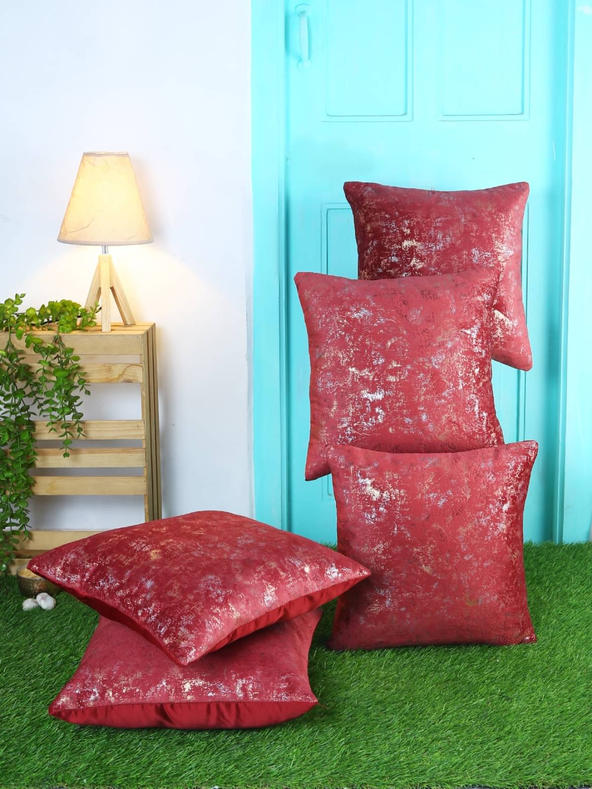     			Romee Set of 5 Polyester Textured Square Cushion Cover (40X40)cm - Maroon
