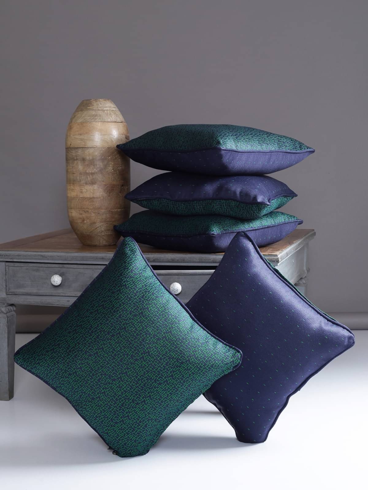     			Romee Set of 5 Polyester Geometric Square Cushion Cover (40X40)cm - Green