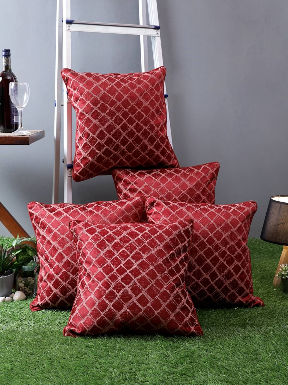     			Romee Set of 5 Polyester Small Checks Square Cushion Cover (40X40)cm - Maroon