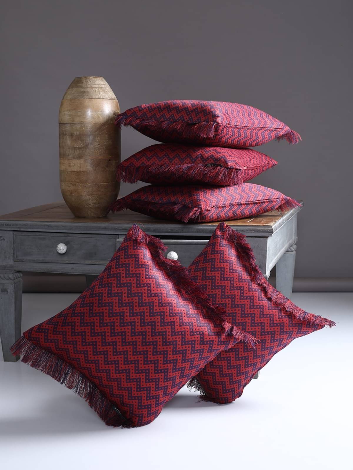     			Romee Set of 5 Polyester Geometric Square Cushion Cover (40X40)cm - Maroon