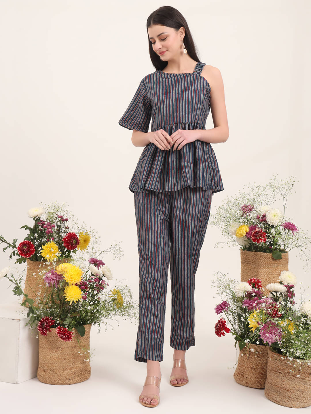 gufrina Women Polyester Striped Ethnic Motifs Kurti With Pants ( Blue ) gufrina Women Polyester Striped Ethnic Motifs Kurti With Pants ( Blue )