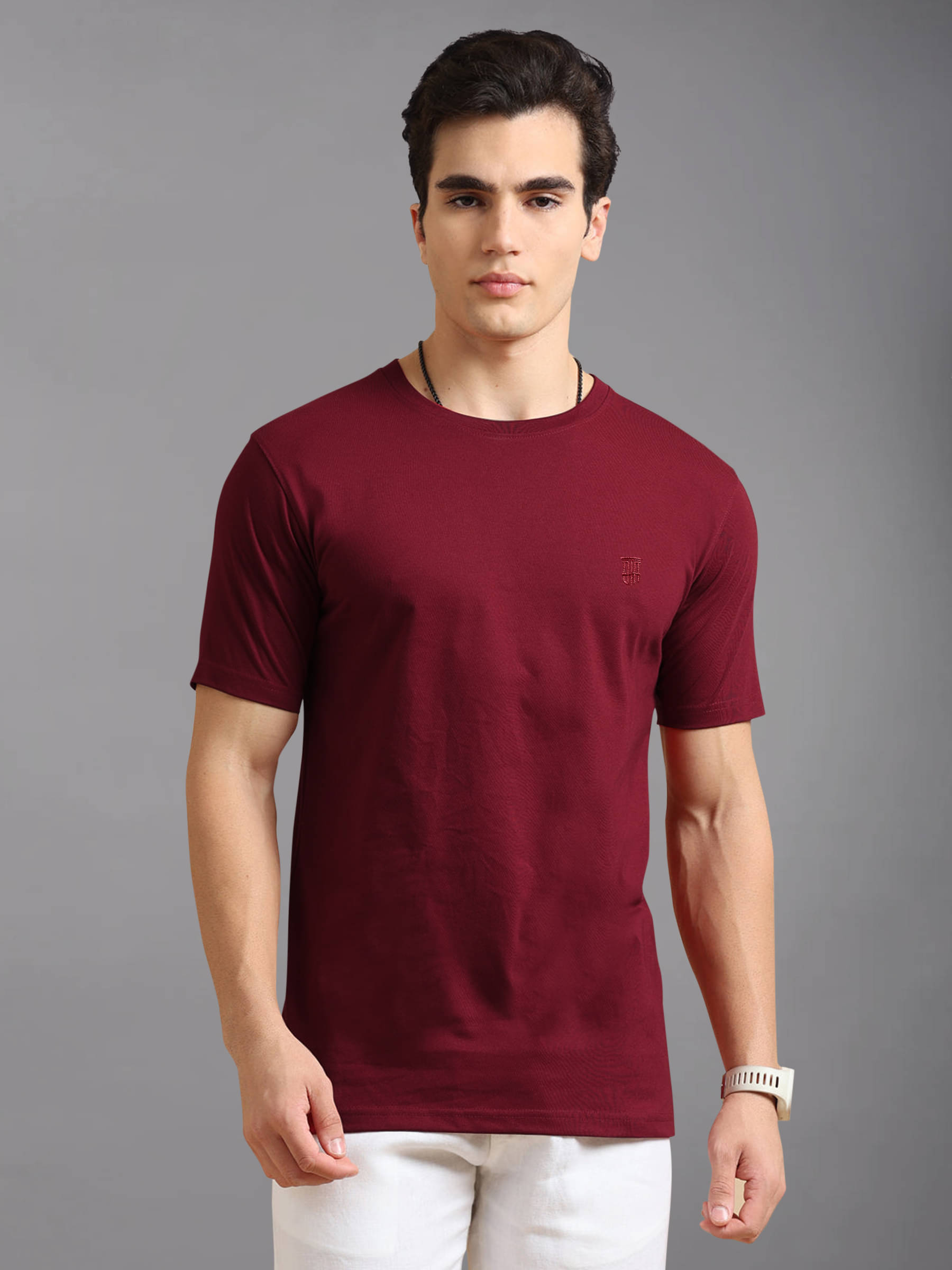BLUE ARC Cotton Blend Regular Fit Solid Half Sleeves Men's Round T-Shirt - Maroon ( Pack of 1 ) BLUE ARC Cotton Blend Regular Fit Solid Half Sleeves Men's Round T-Shirt - Maroon ( Pack of 1 )